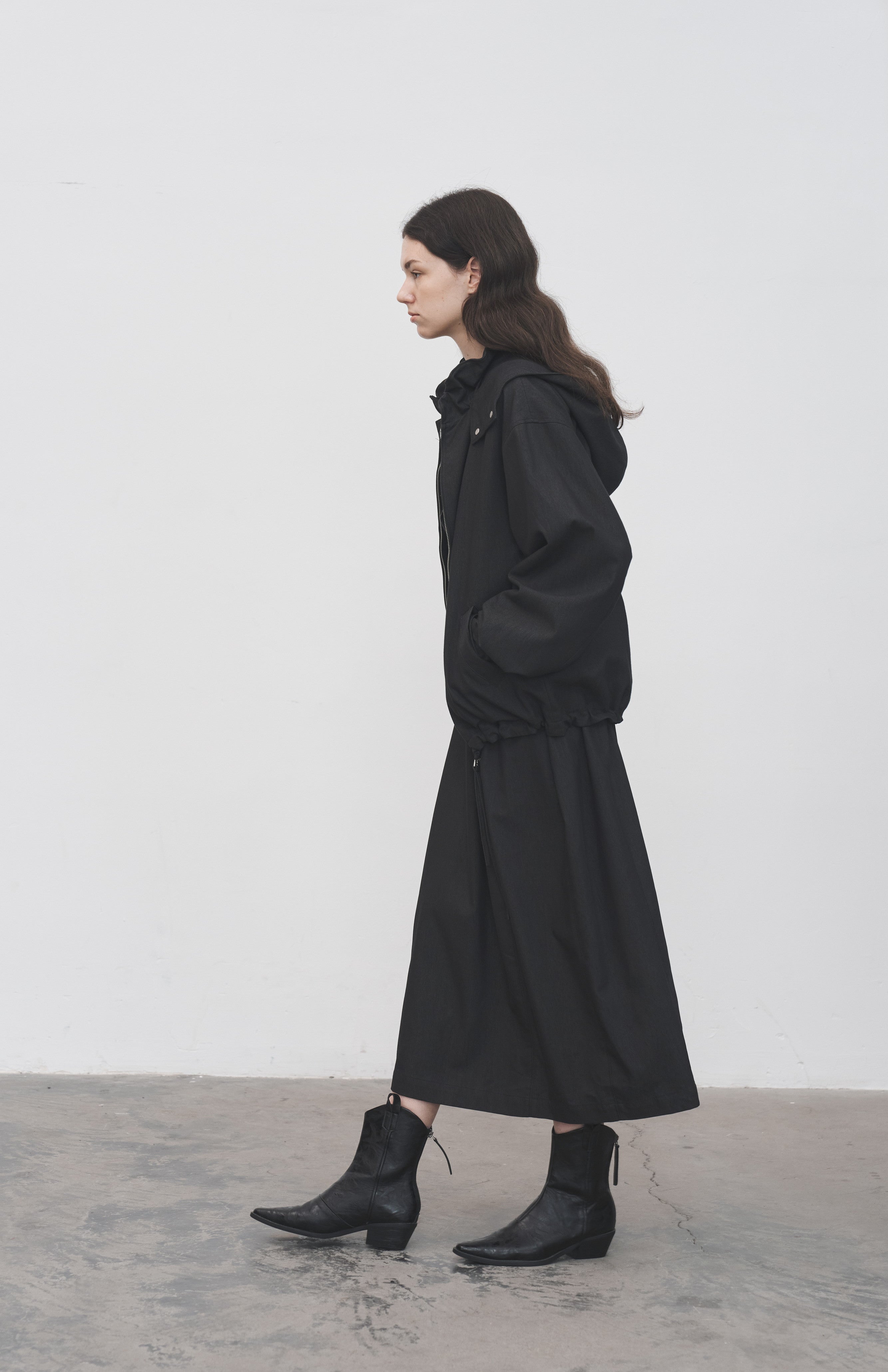 LACE COLLAR HOODED BLOUSON
