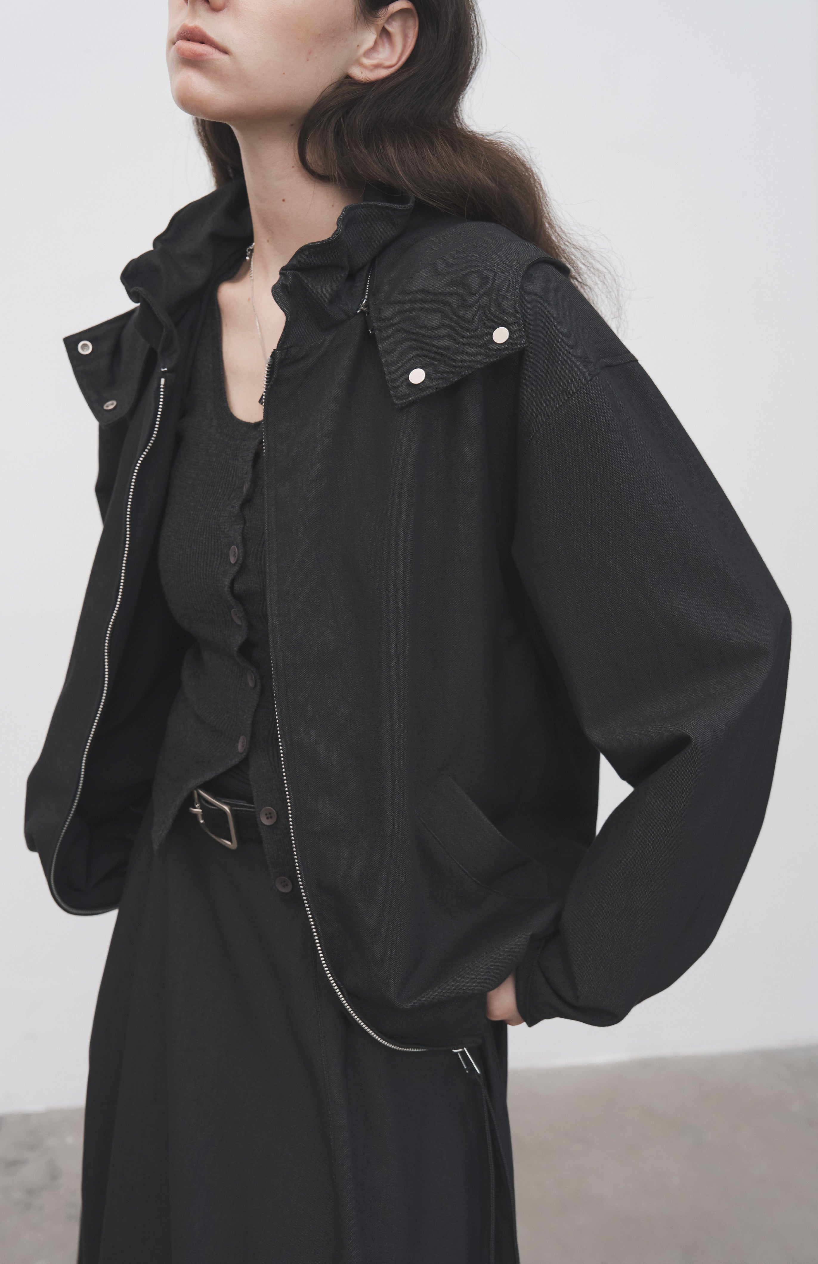 LACE COLLAR HOODED BLOUSON