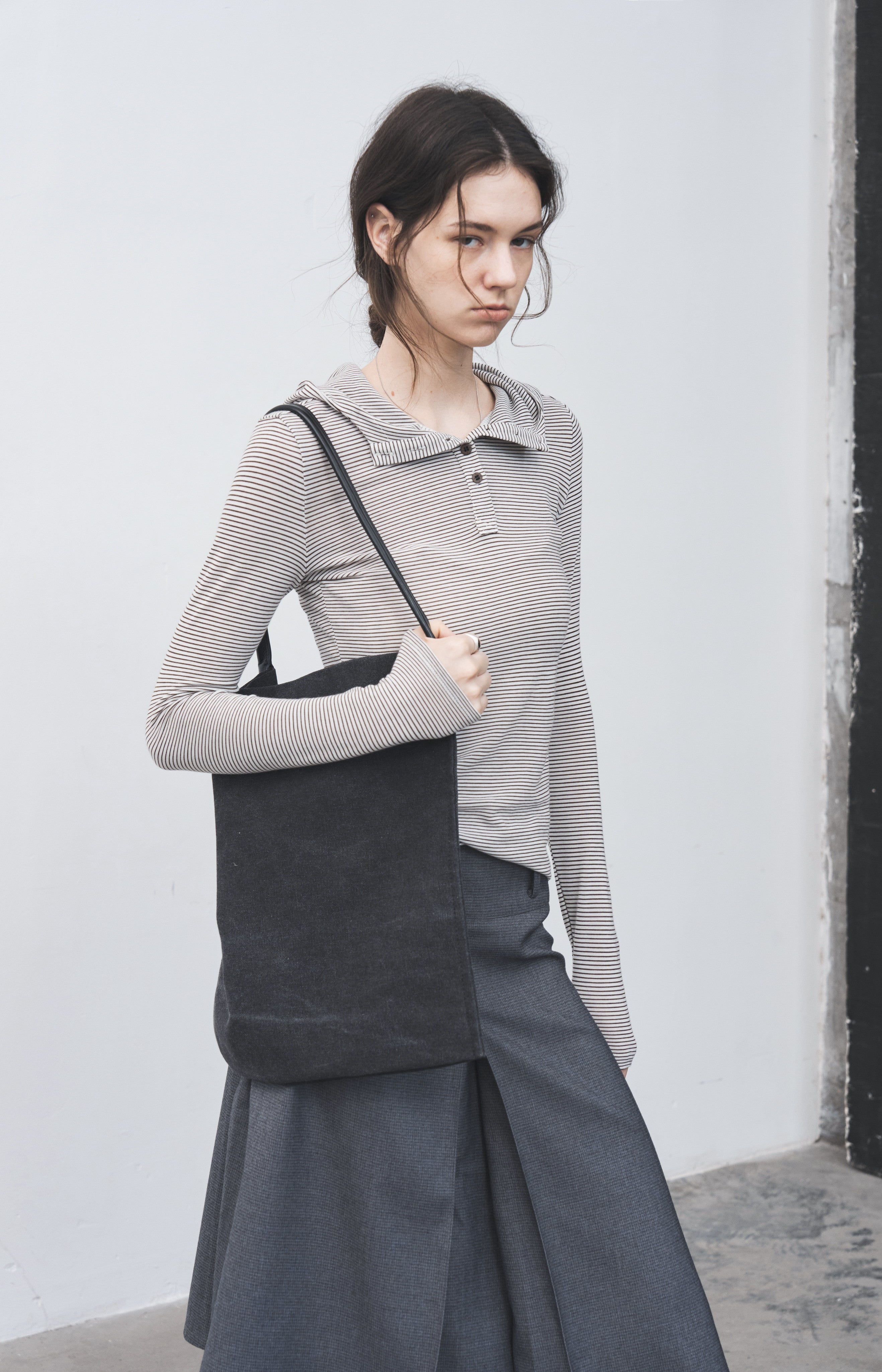 HOODED STRIPE FIT LONG T-SHIRT / フードストライプフィットロングTシャツ