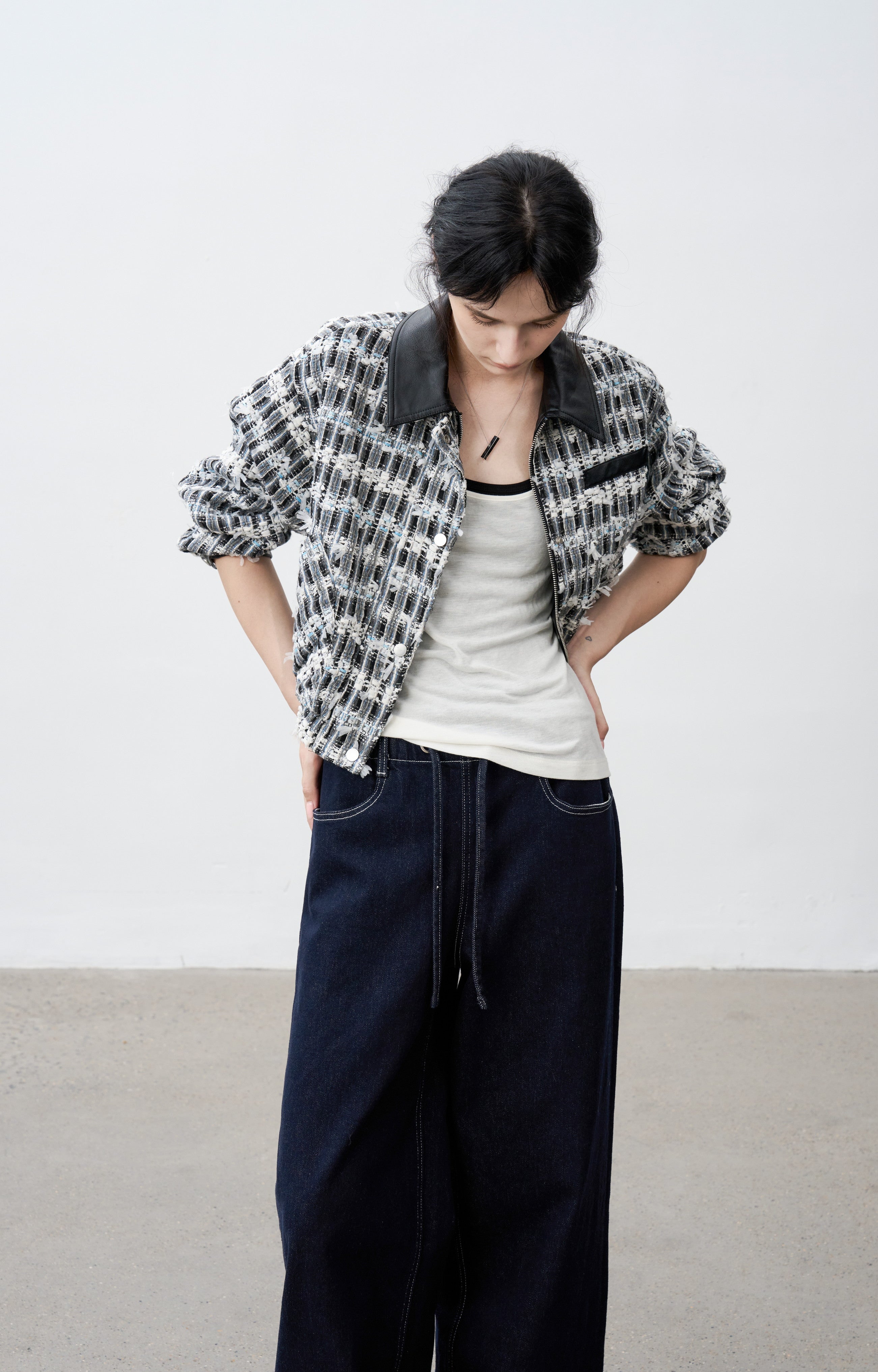 CONTRAST STITCH WIDE JEANS / 콘트라스트 스티치 와이드 청바지