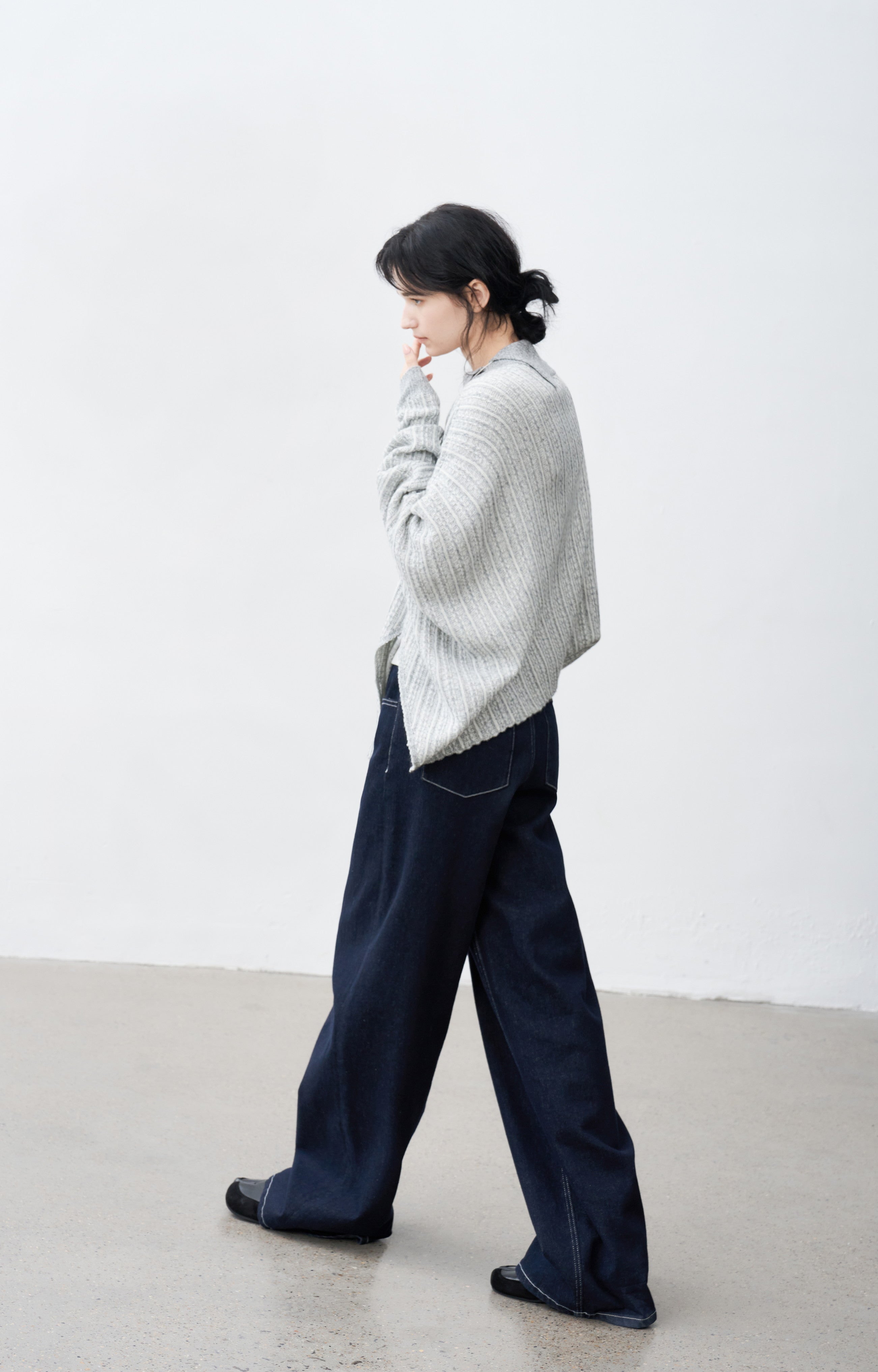 CONTRAST STITCH WIDE JEANS / 콘트라스트 스티치 와이드 청바지