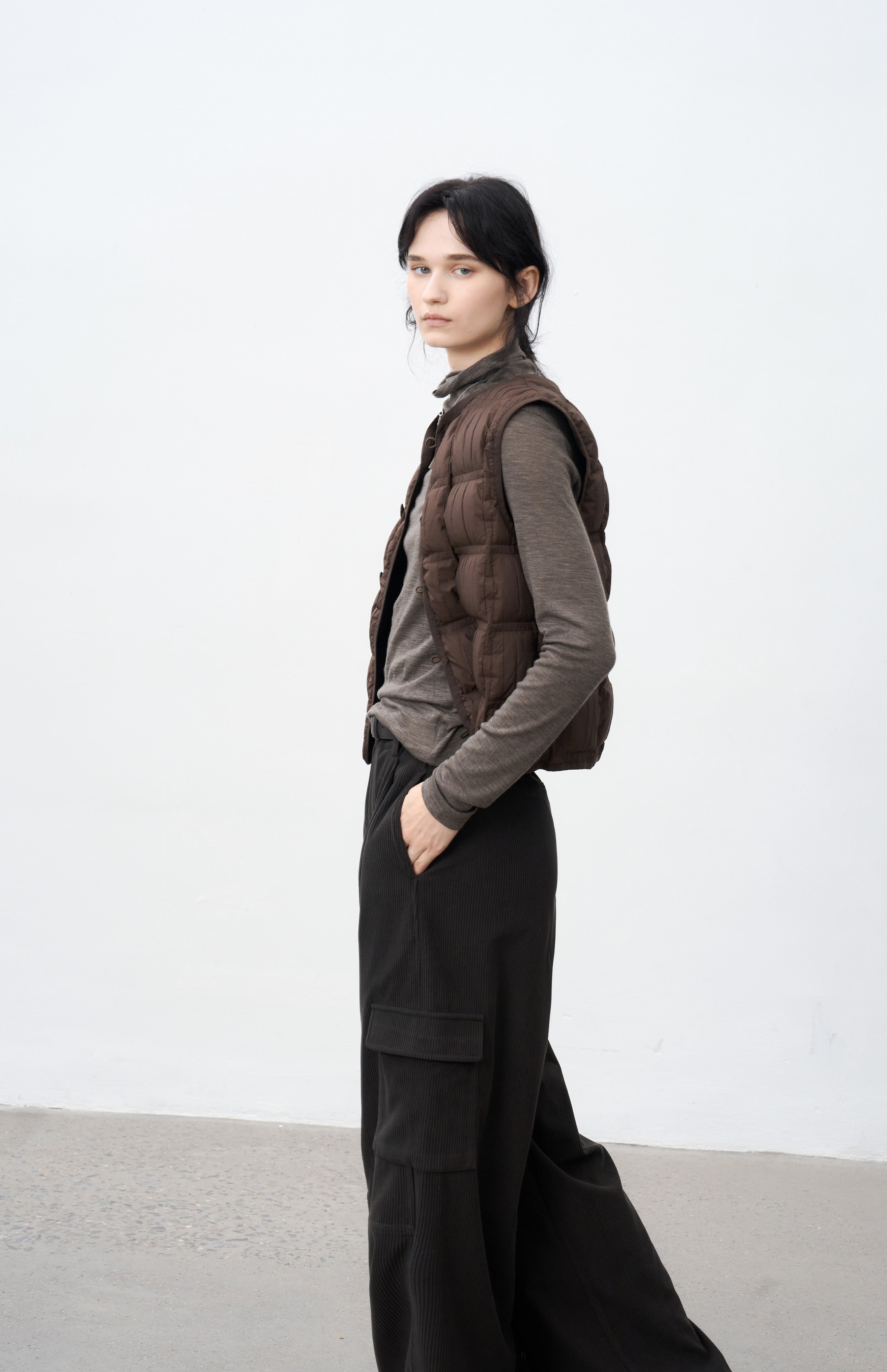 SLIM FIT TURTLE SWEATER / 슬림 피트 터틀 스웨터