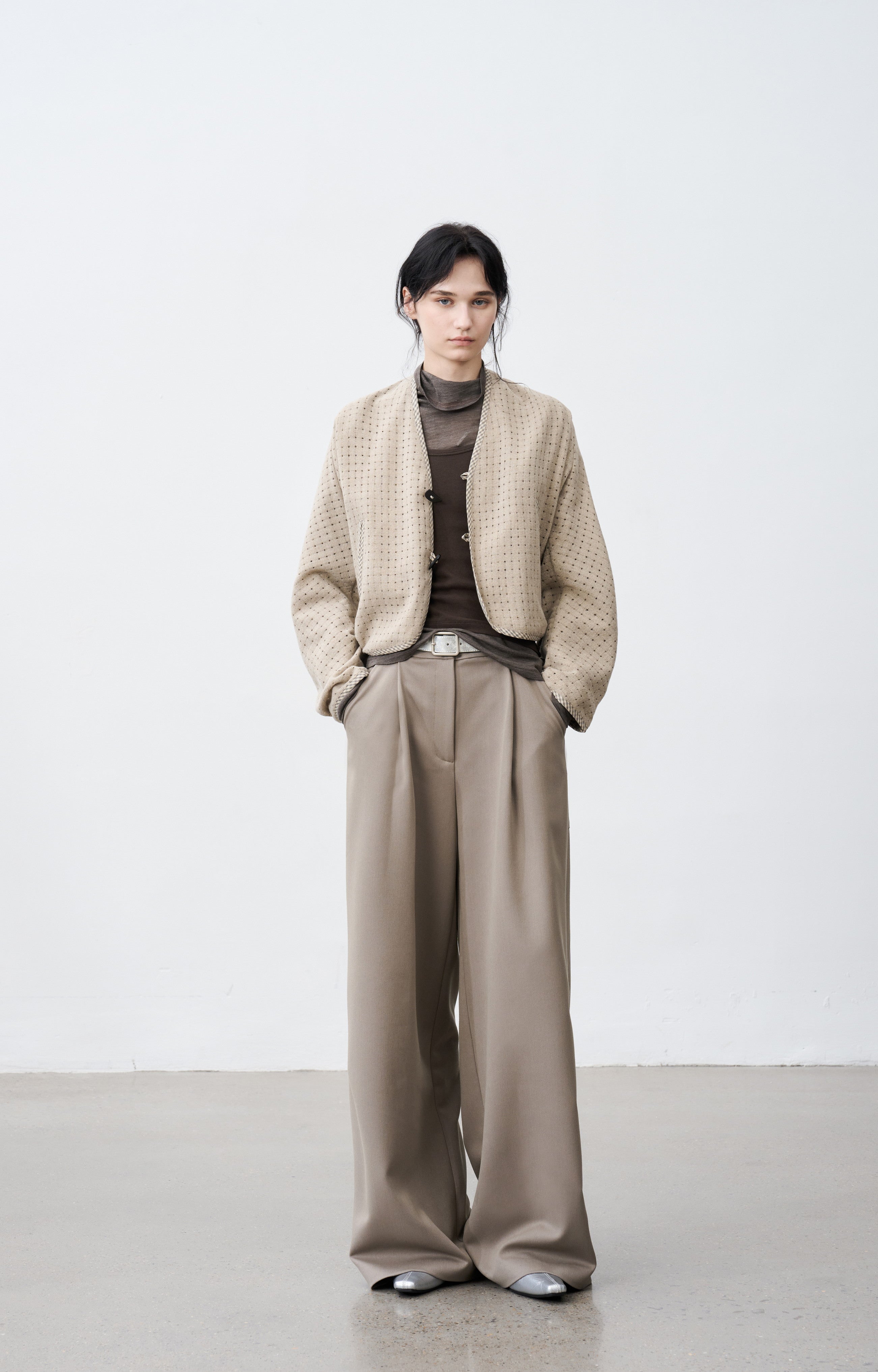 WIDE TUCK WARM SLACKS