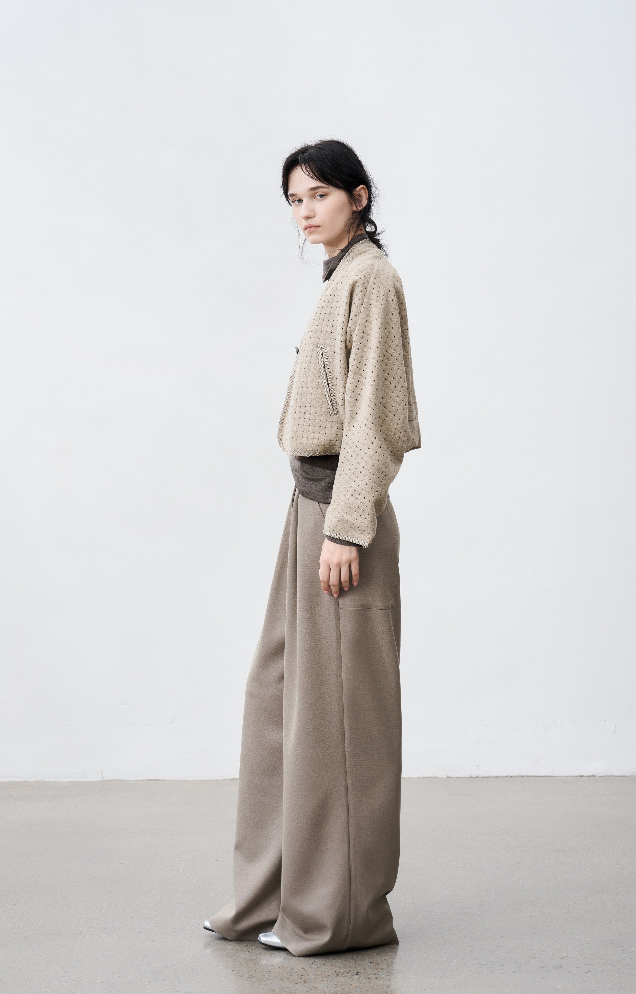 WIDE TUCK WARM SLACKS