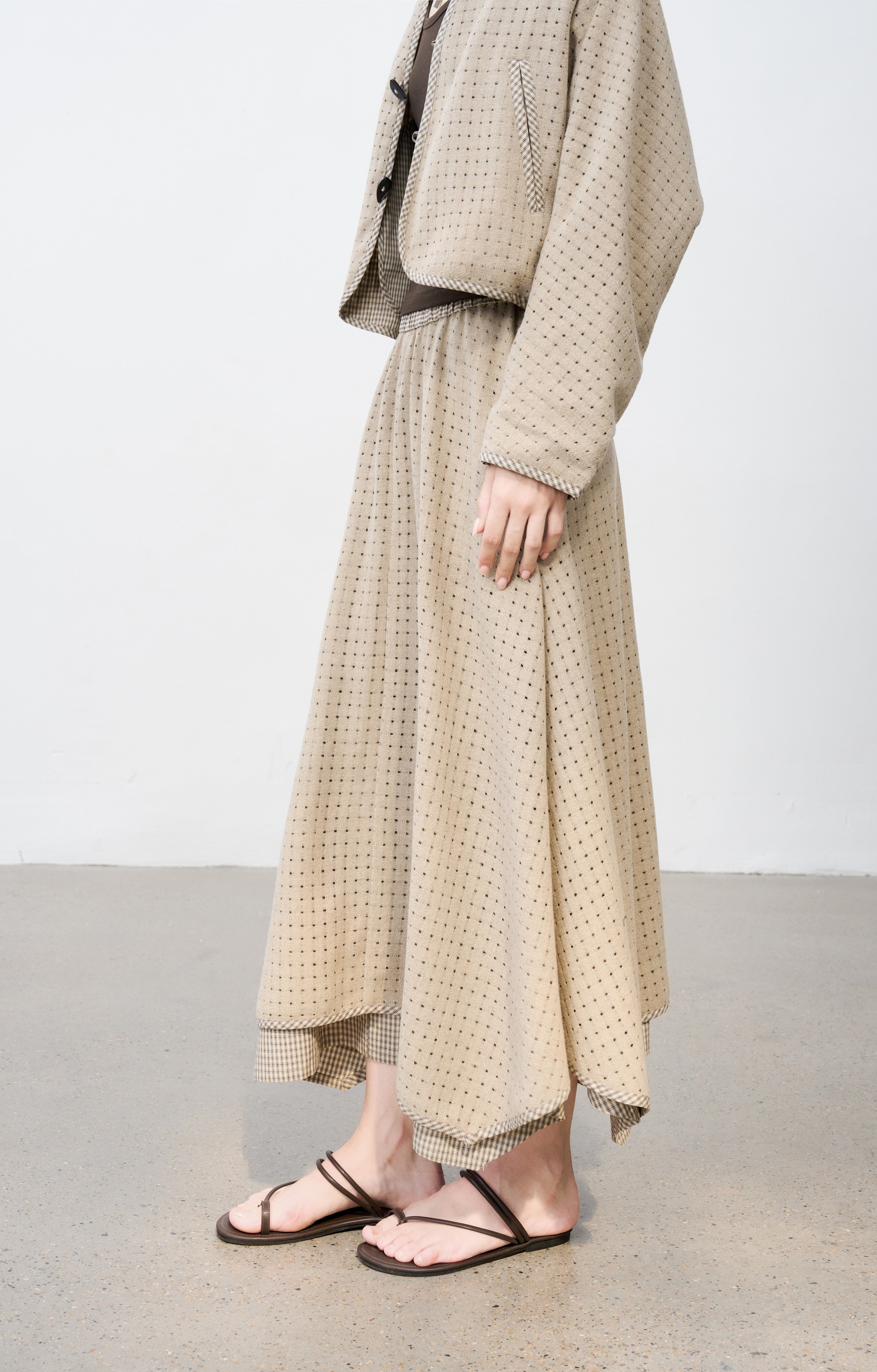 SQUARE MESH FLARE SKIRT