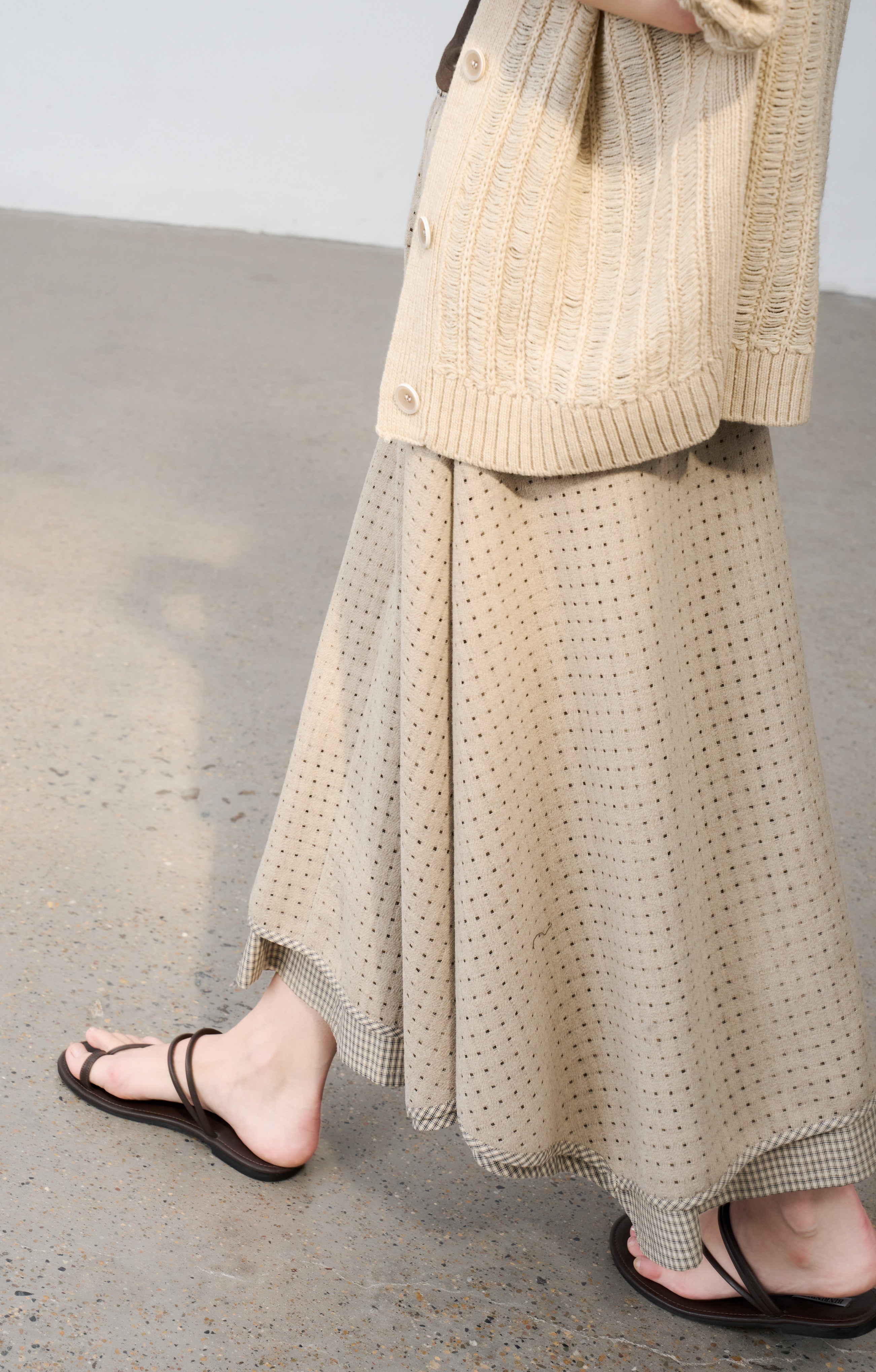 SQUARE MESH FLARE SKIRT