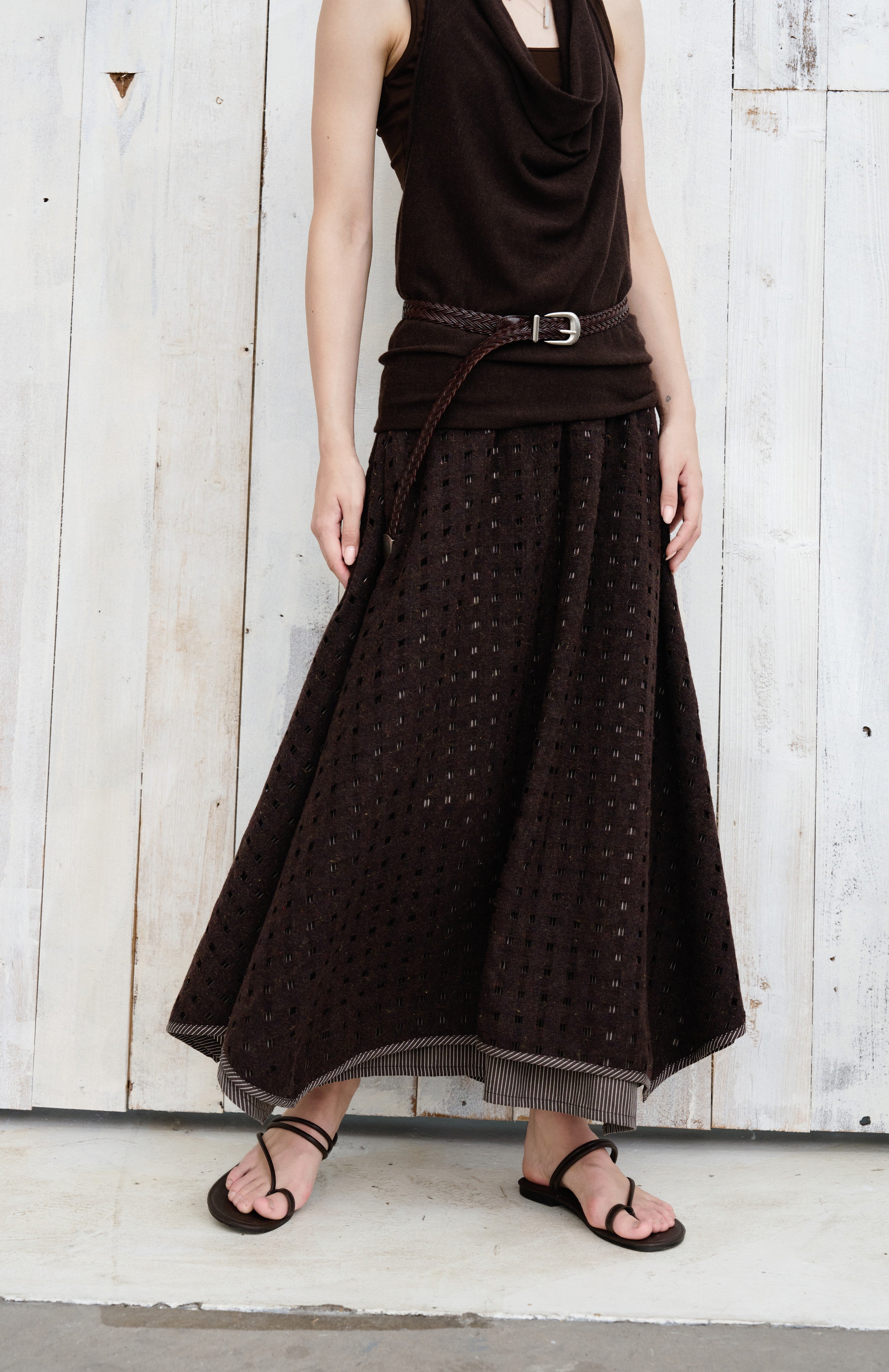 SQUARE MESH FLARE SKIRT