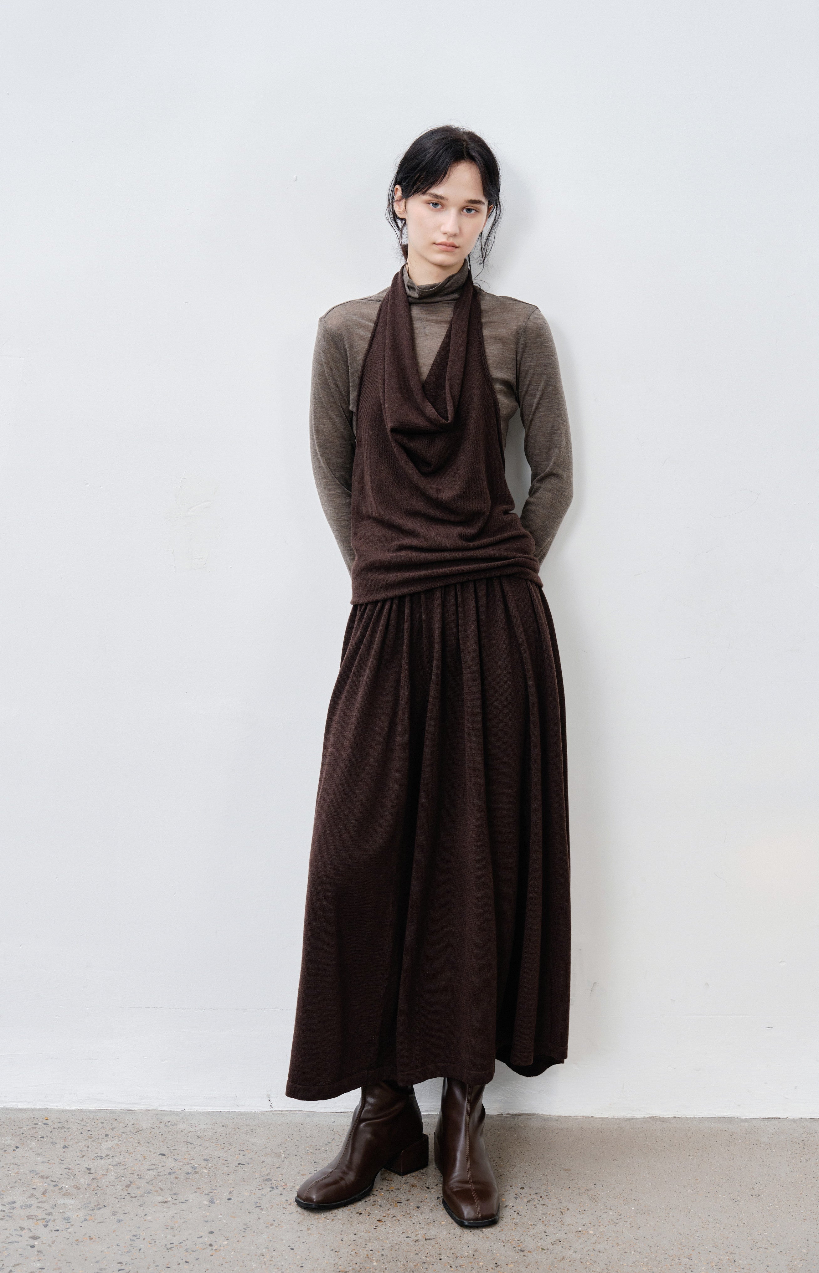 SOFT PLEATED DRAPE SKIRT