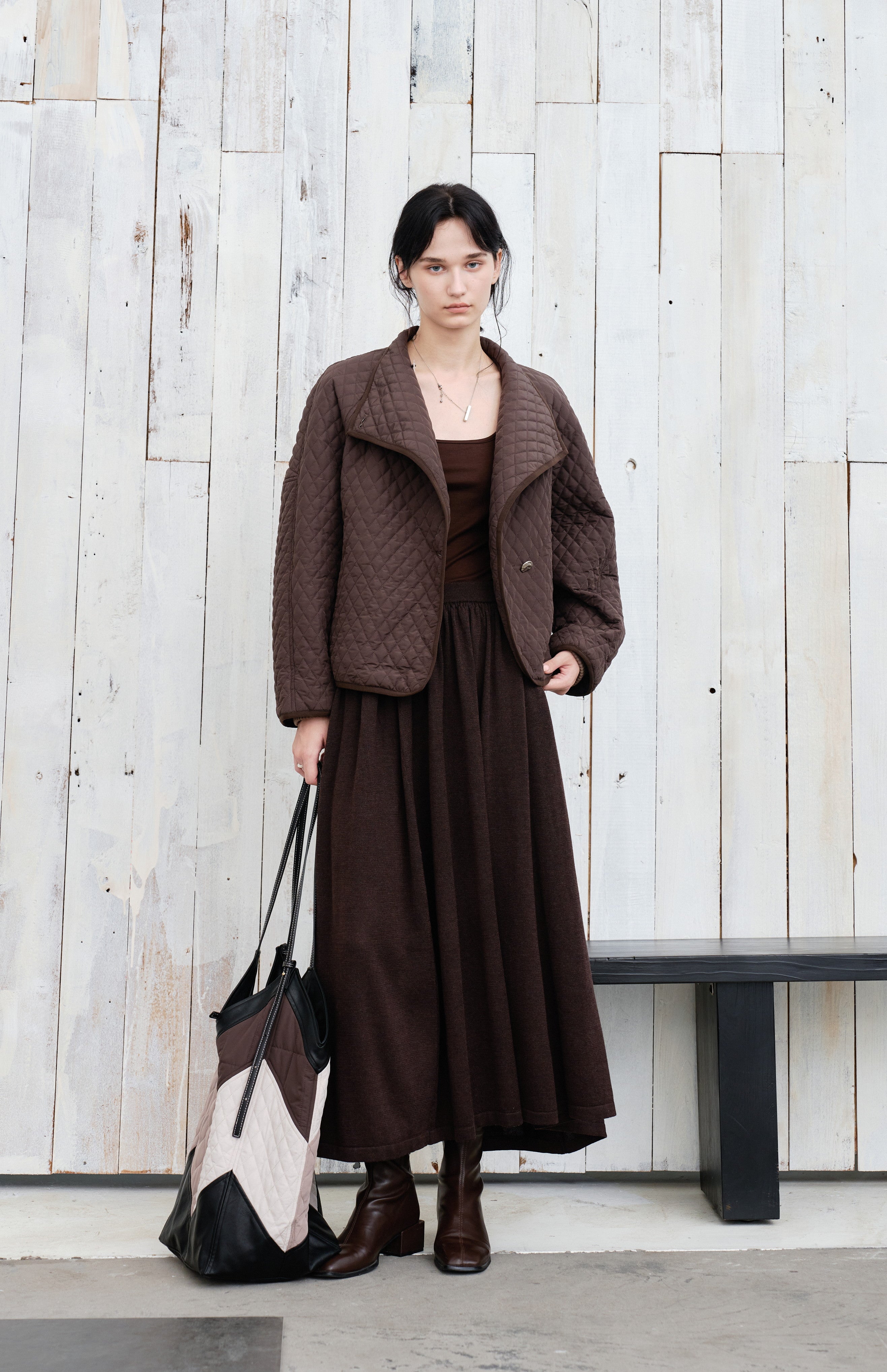 EDGE LAPEL QUILTED JACKET