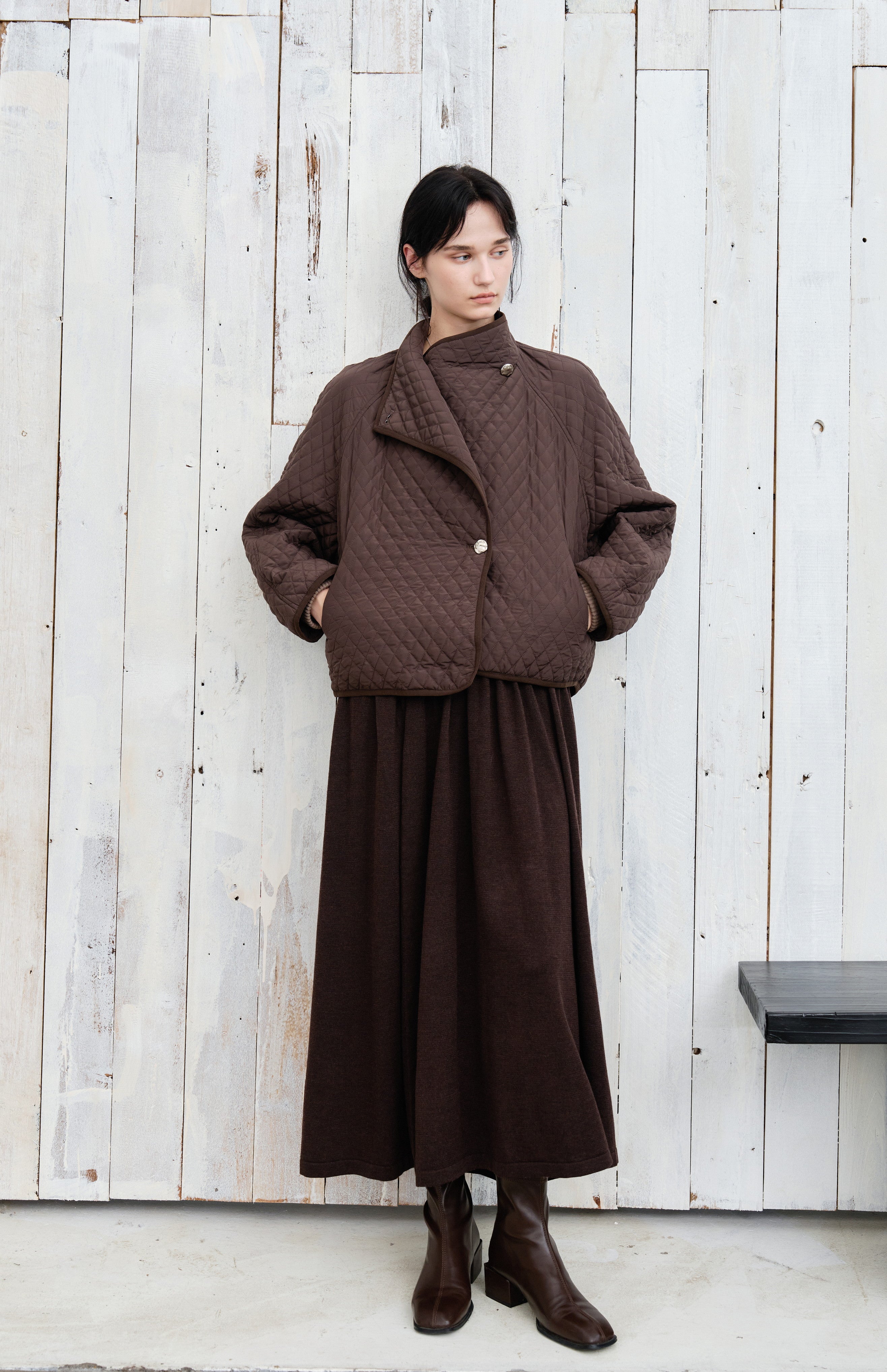 EDGE LAPEL QUILTED JACKET