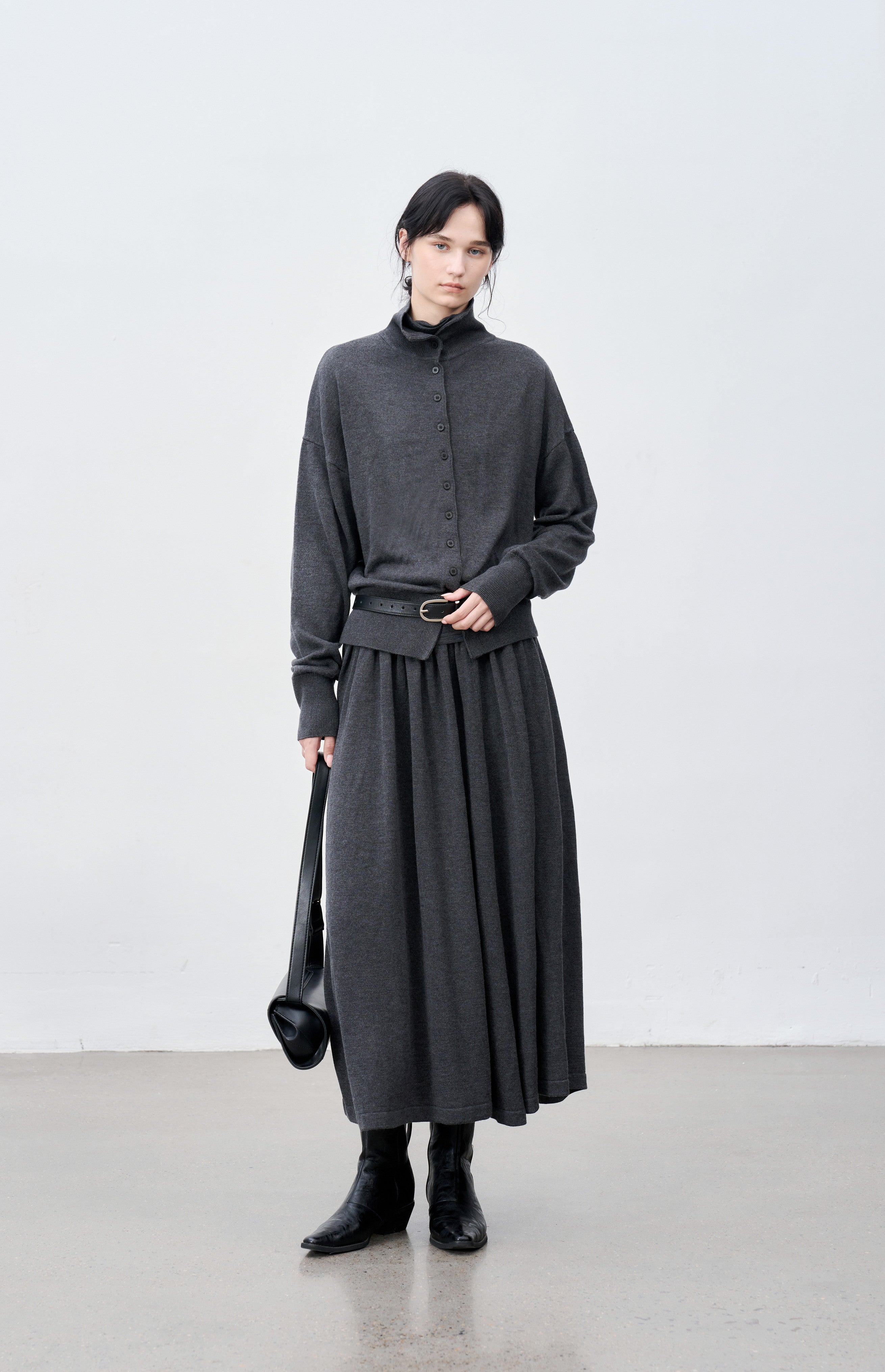 SOFT PLEATED DRAPE SKIRT