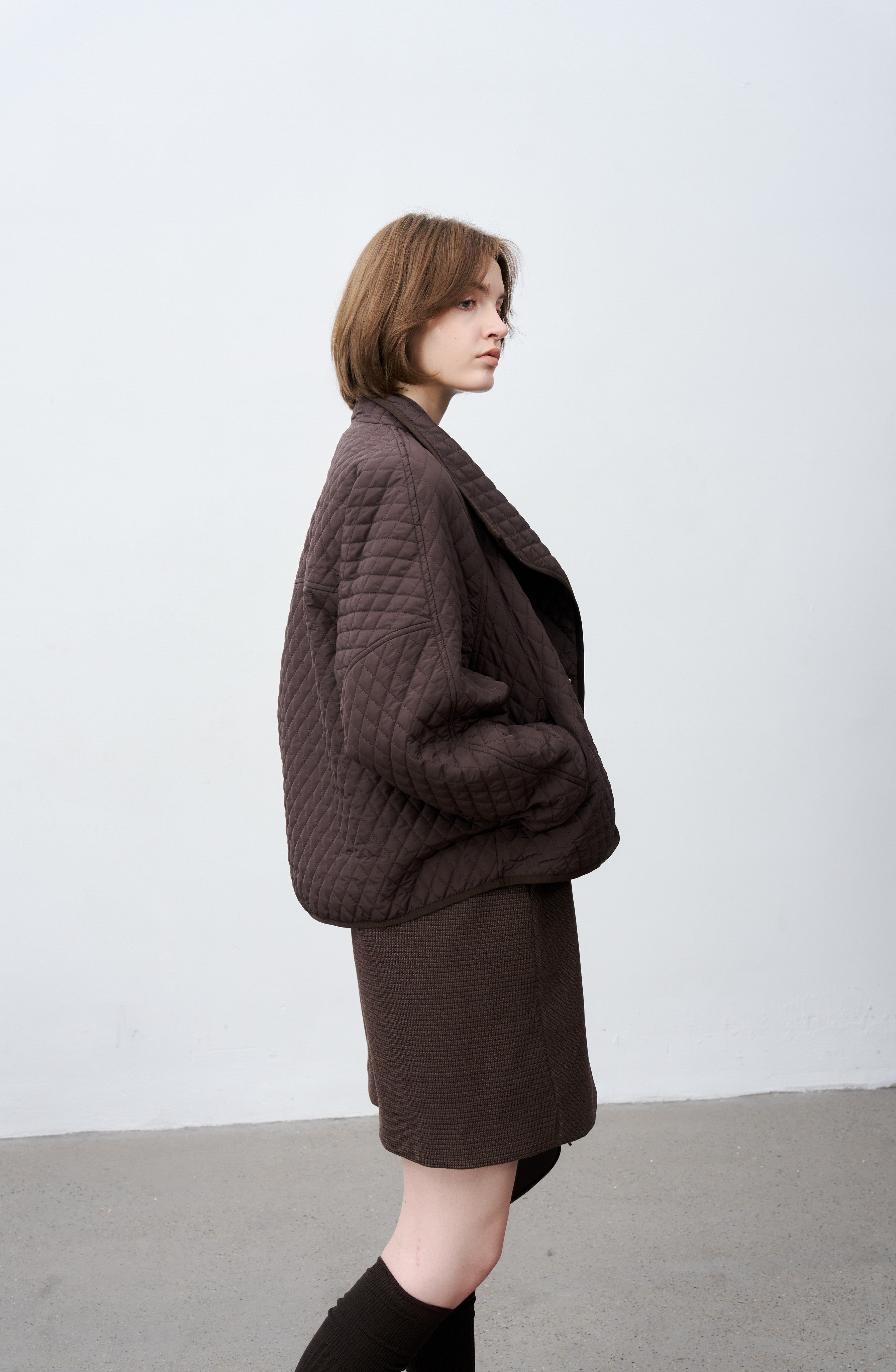 EDGE LAPEL QUILTED JACKET