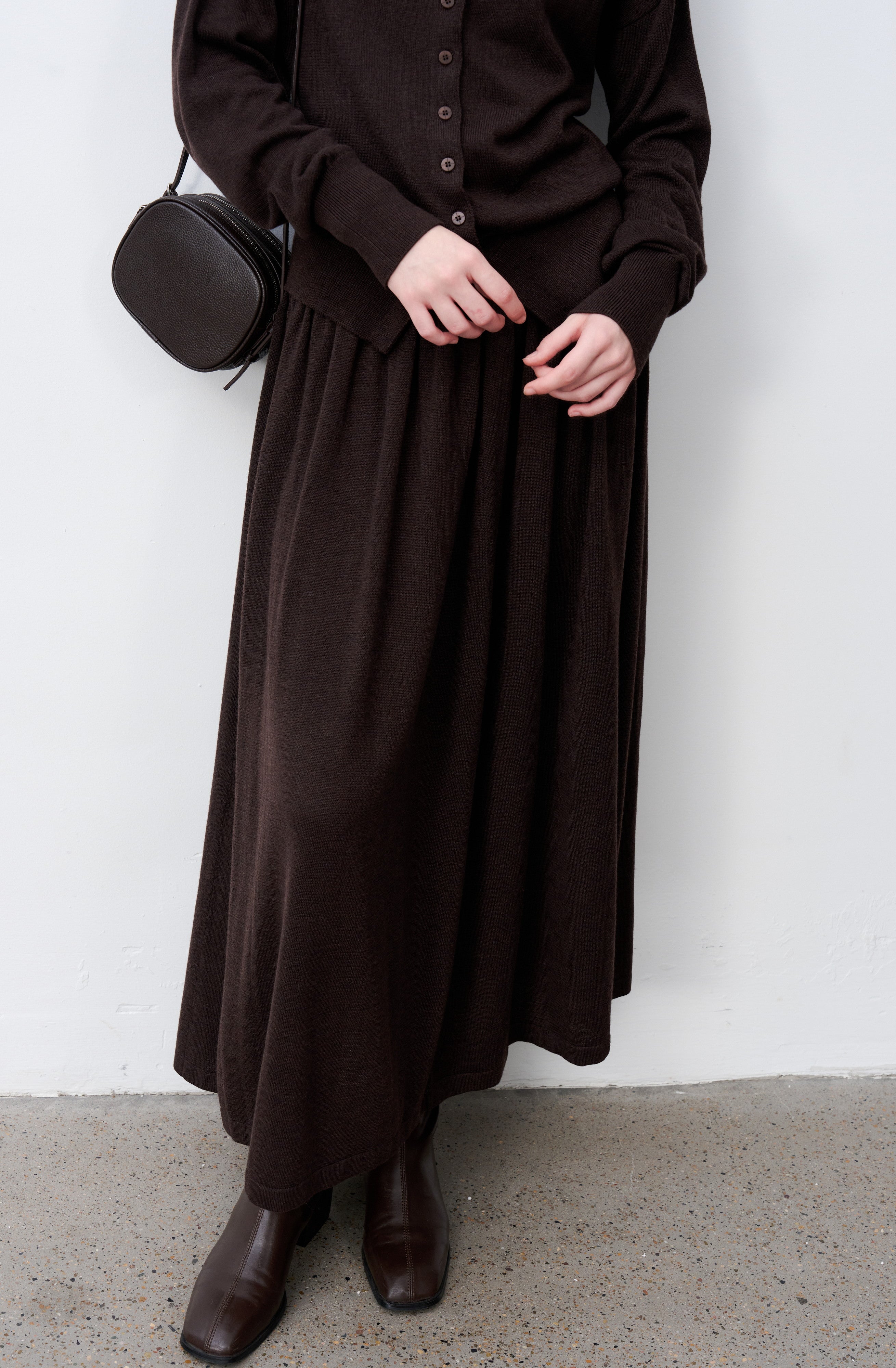 SOFT PLEATED DRAPE SKIRT