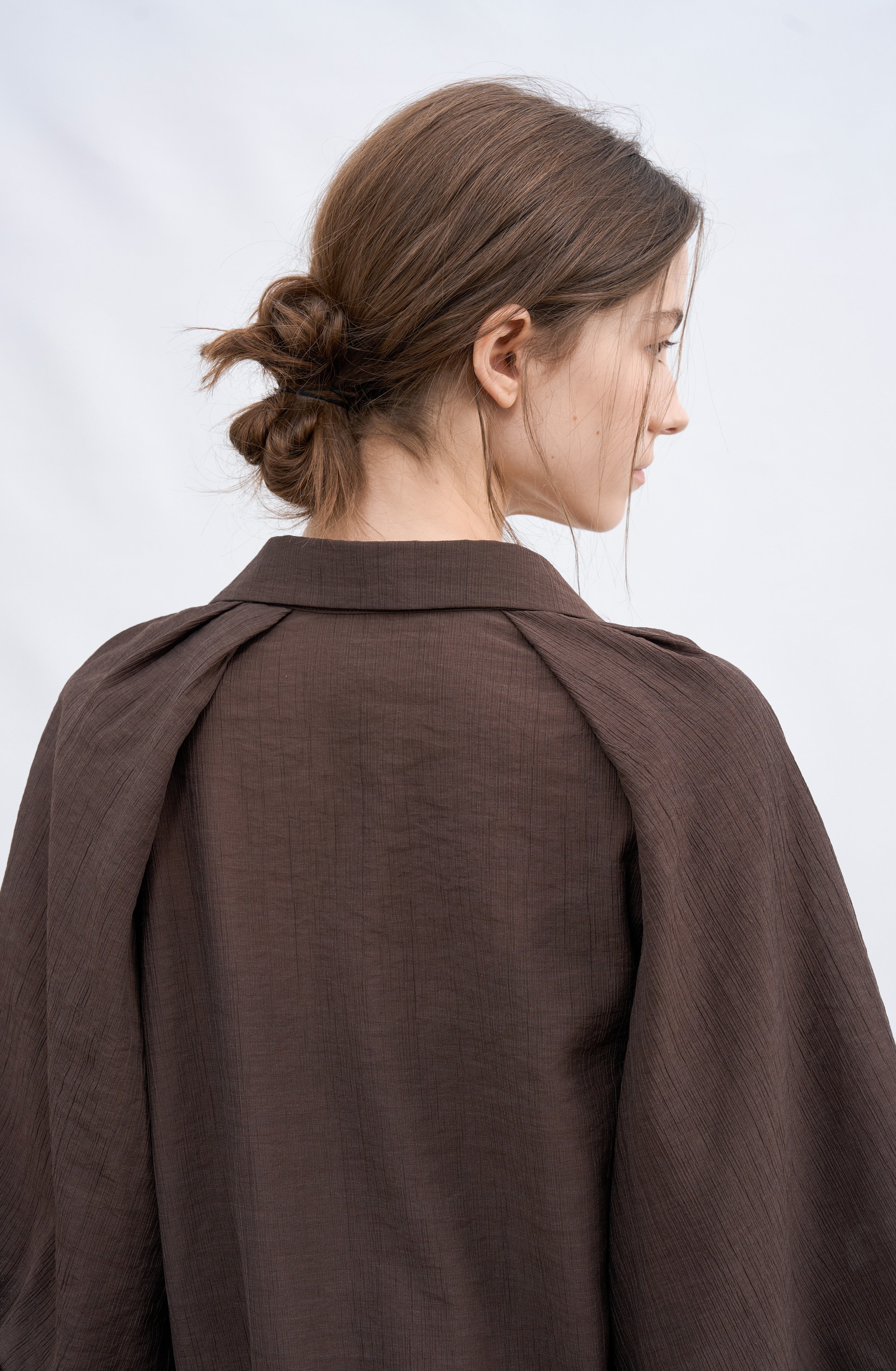 BALLOON SLEEVE DRAPE SHIRT