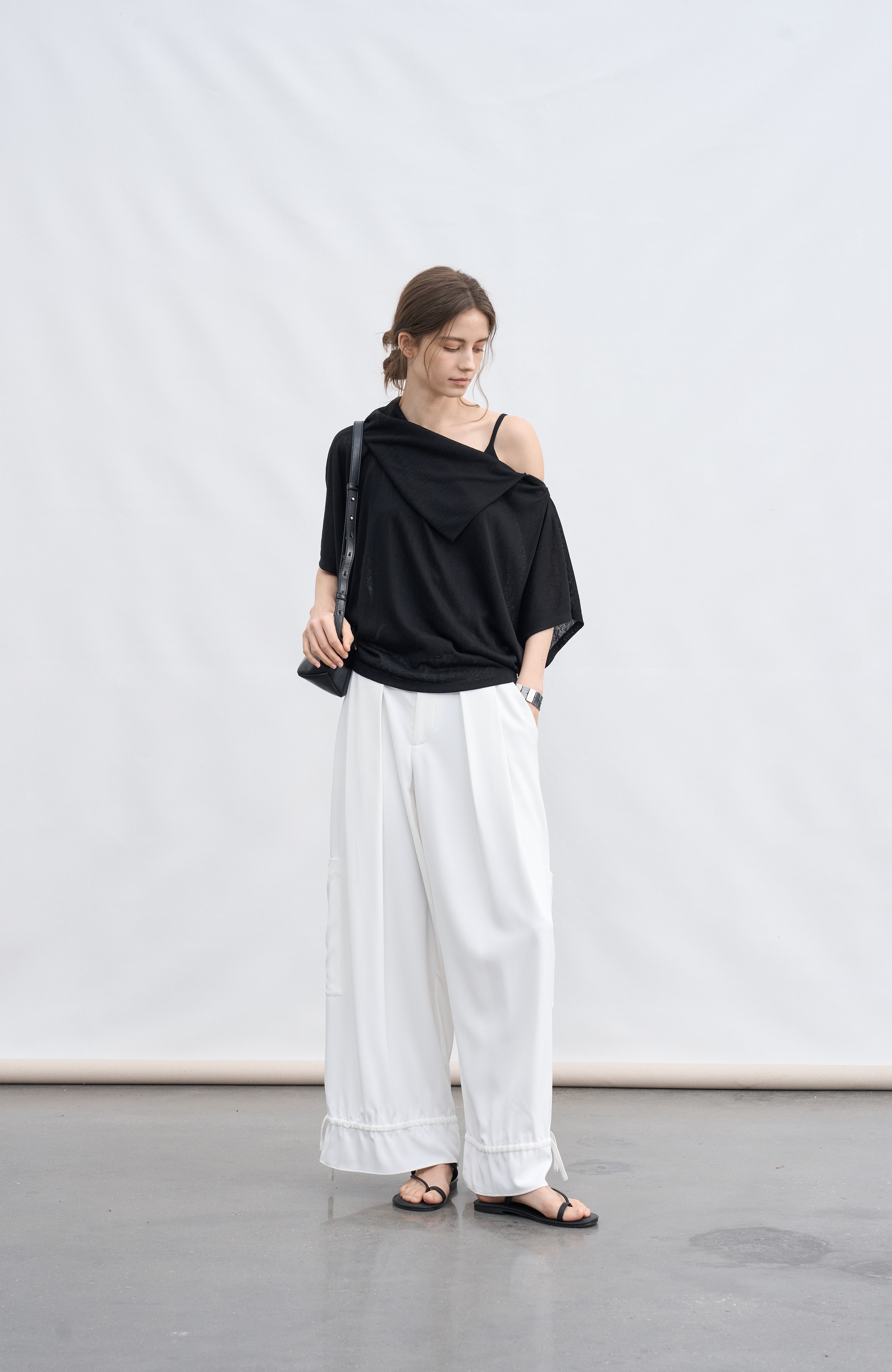 DOLMAN SLEEVE DRAPE TOP