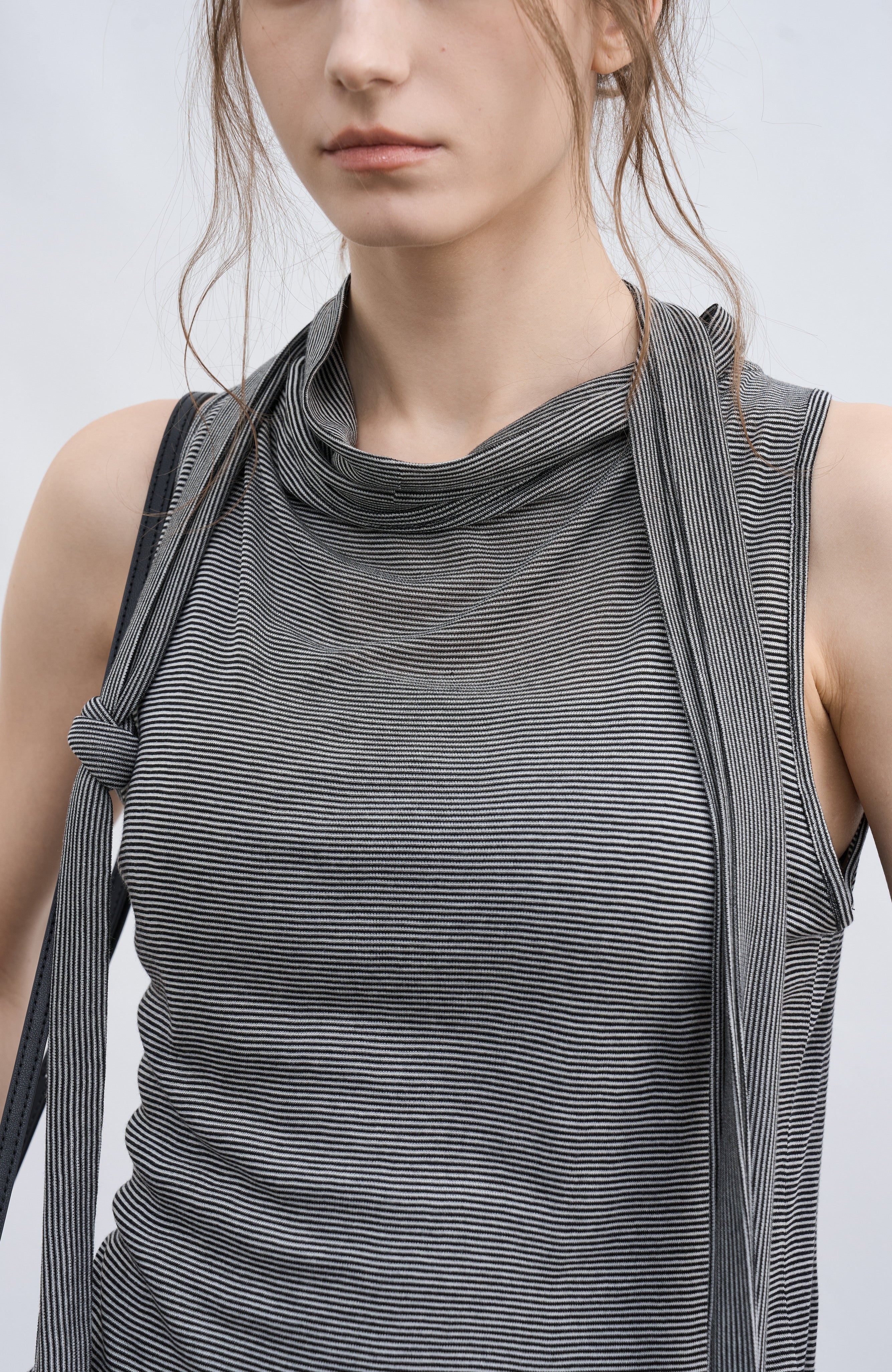 SCARF TIE STRIPE TOP