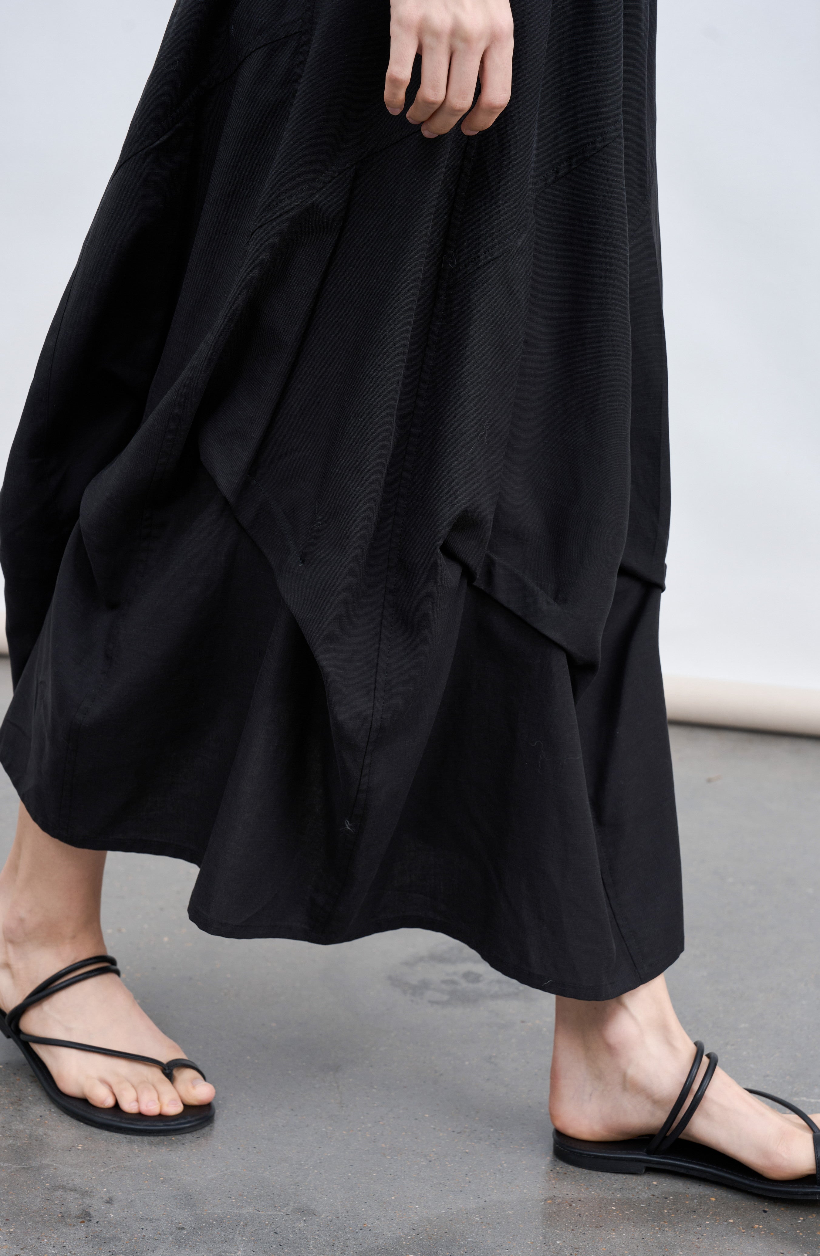 VOLUME TUCK PUFF SKIRT / 볼륨 턱 퍼프 스커트