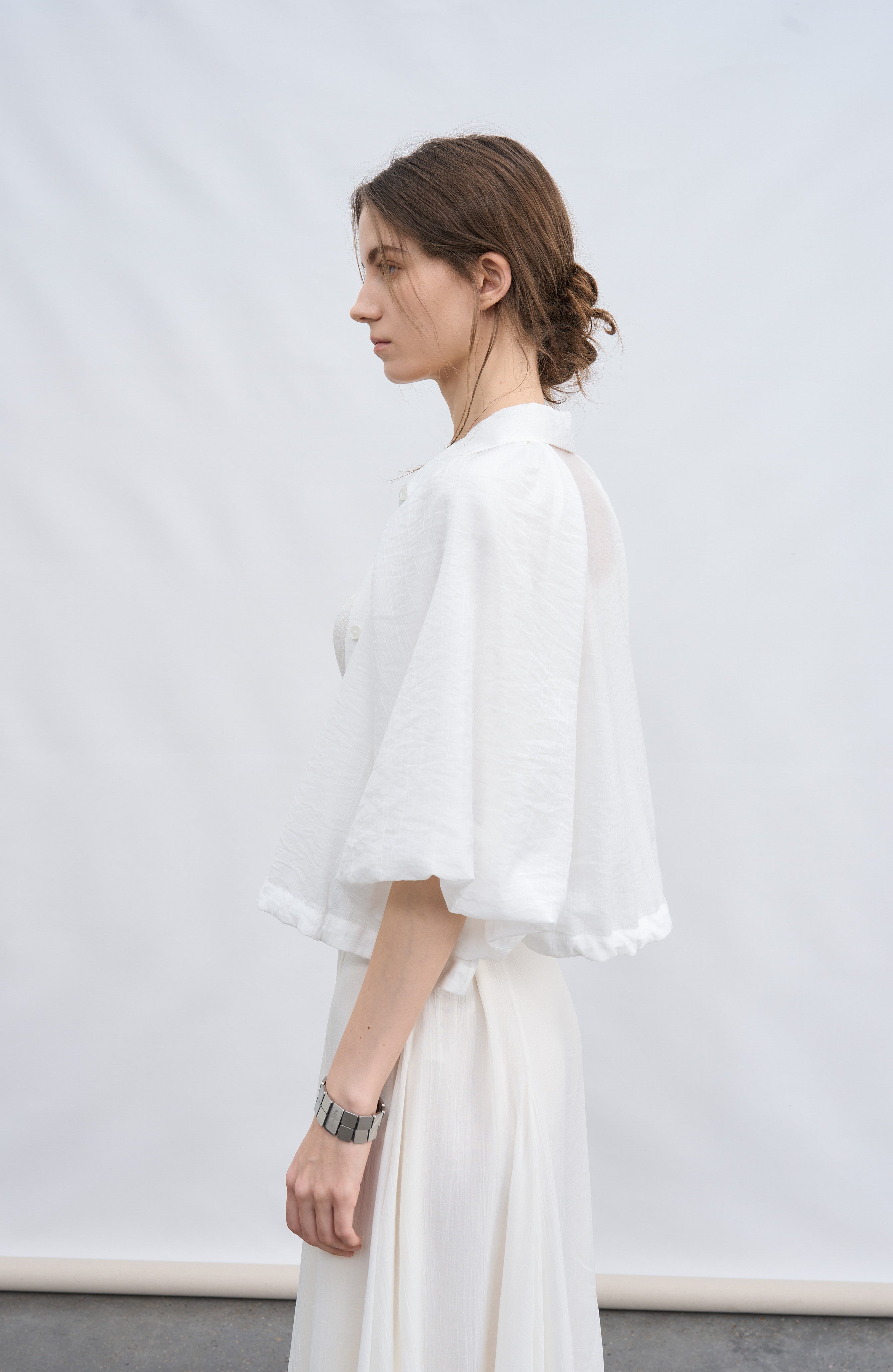BALLOON SLEEVE DRAPE SHIRT