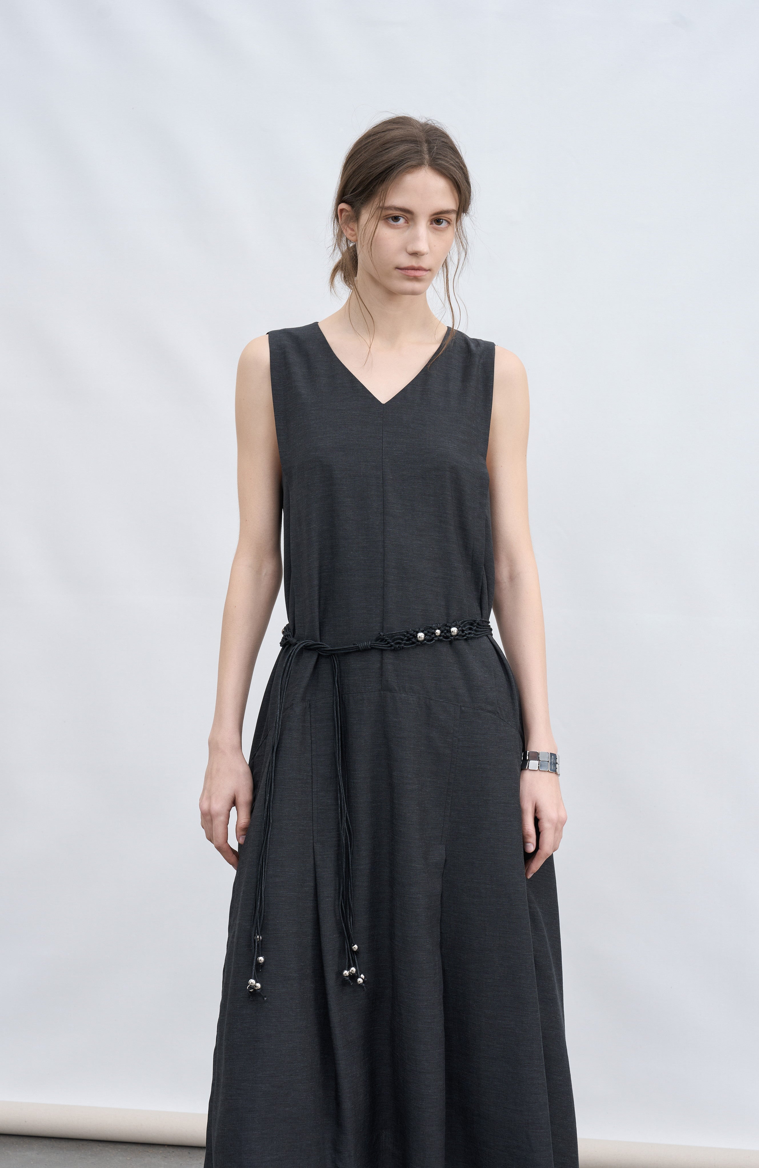 LIGHT TUCK MAXI DRESS / 라이트 터크 맥시 원피스