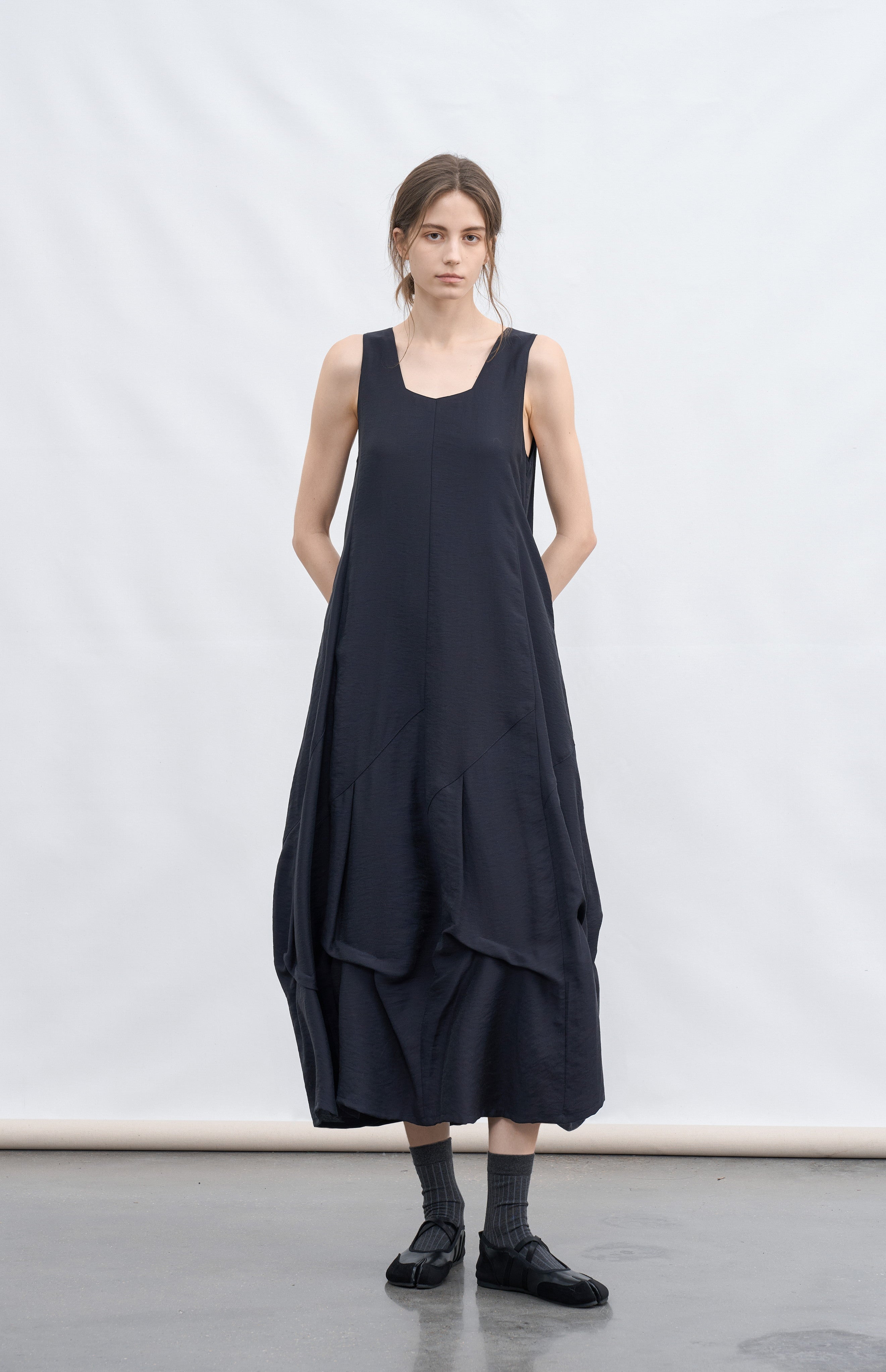 RANDOM TUCK PUFF DRESS / 랜덤 턱 퍼프 원피스