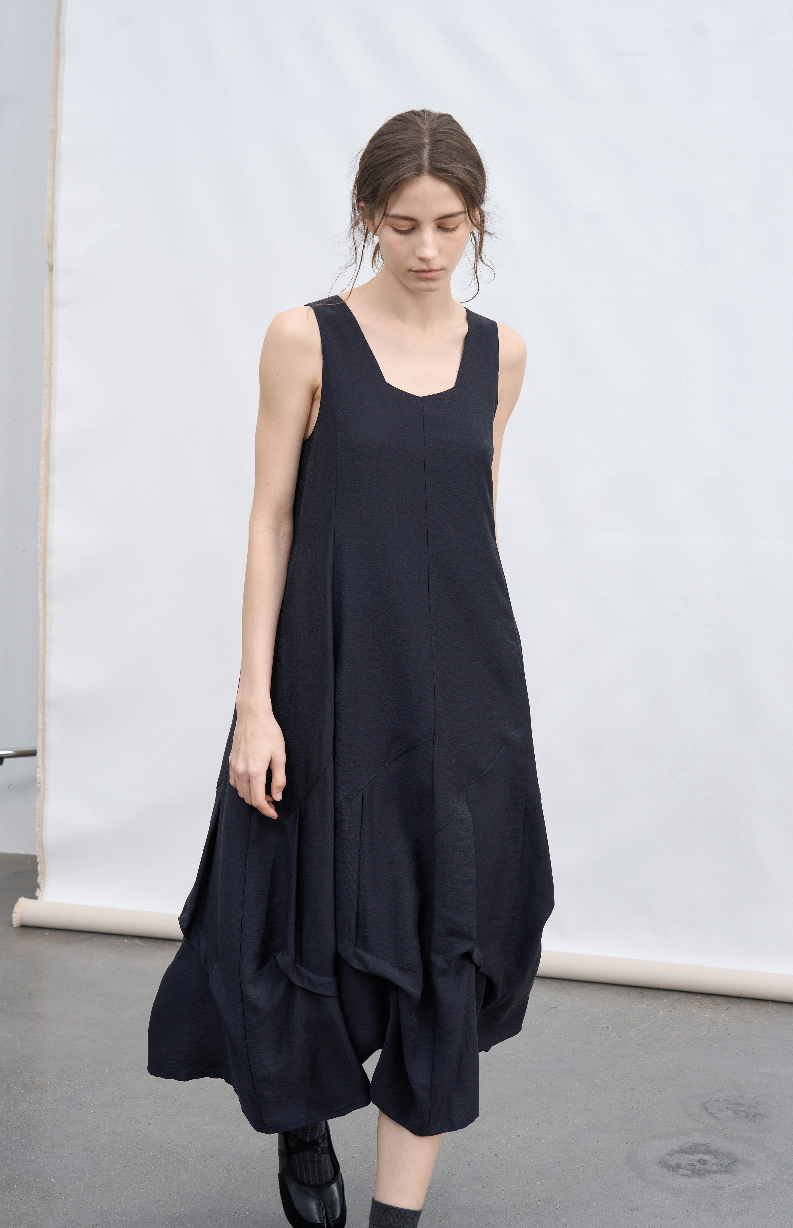 RANDOM TUCK PUFF DRESS / 랜덤 턱 퍼프 원피스