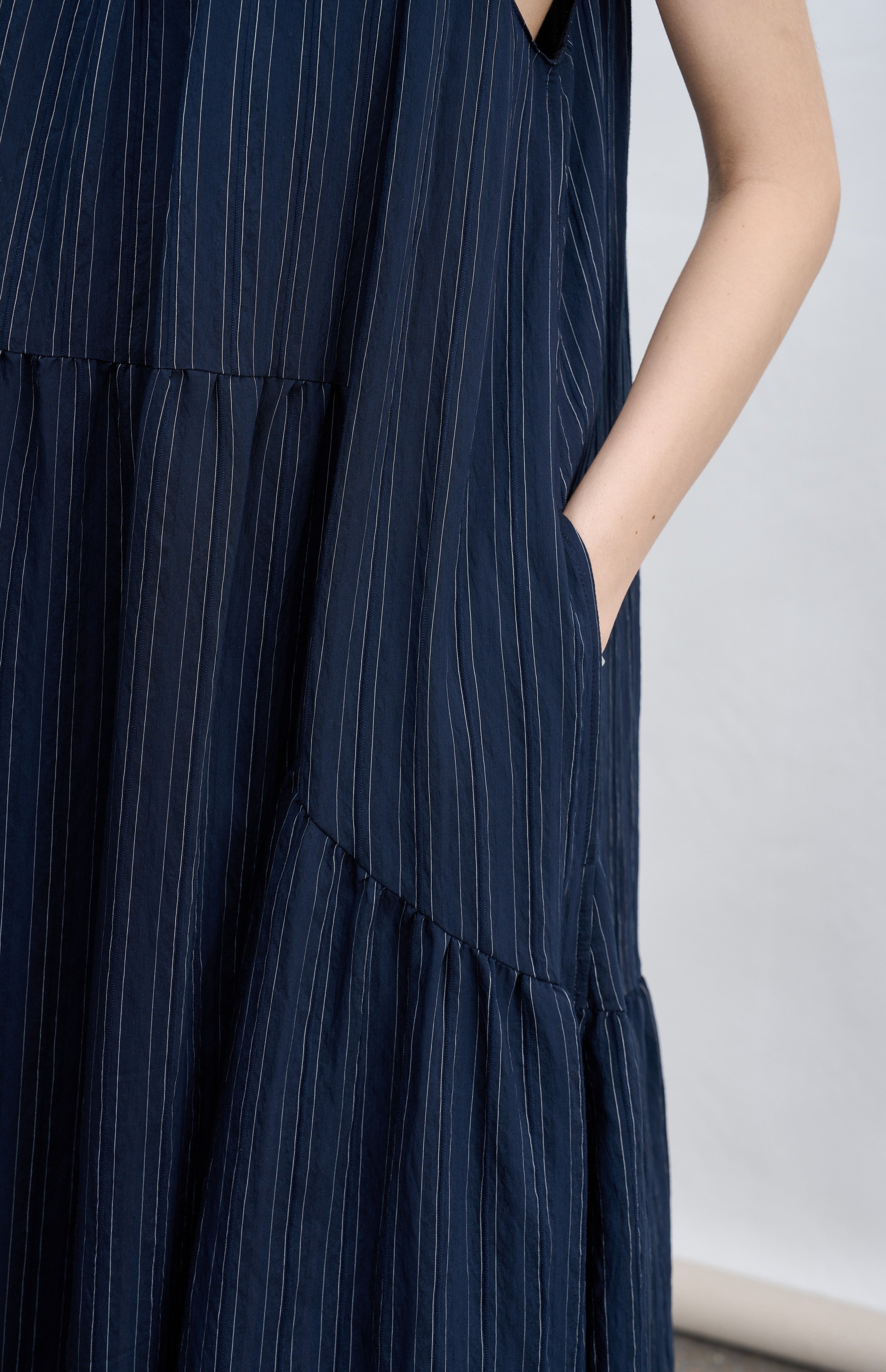 NAVY BLUE STRIPE DRESS