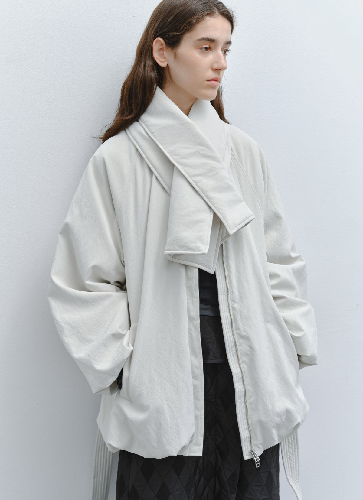 MATTE LEATHER SCARF DOWN