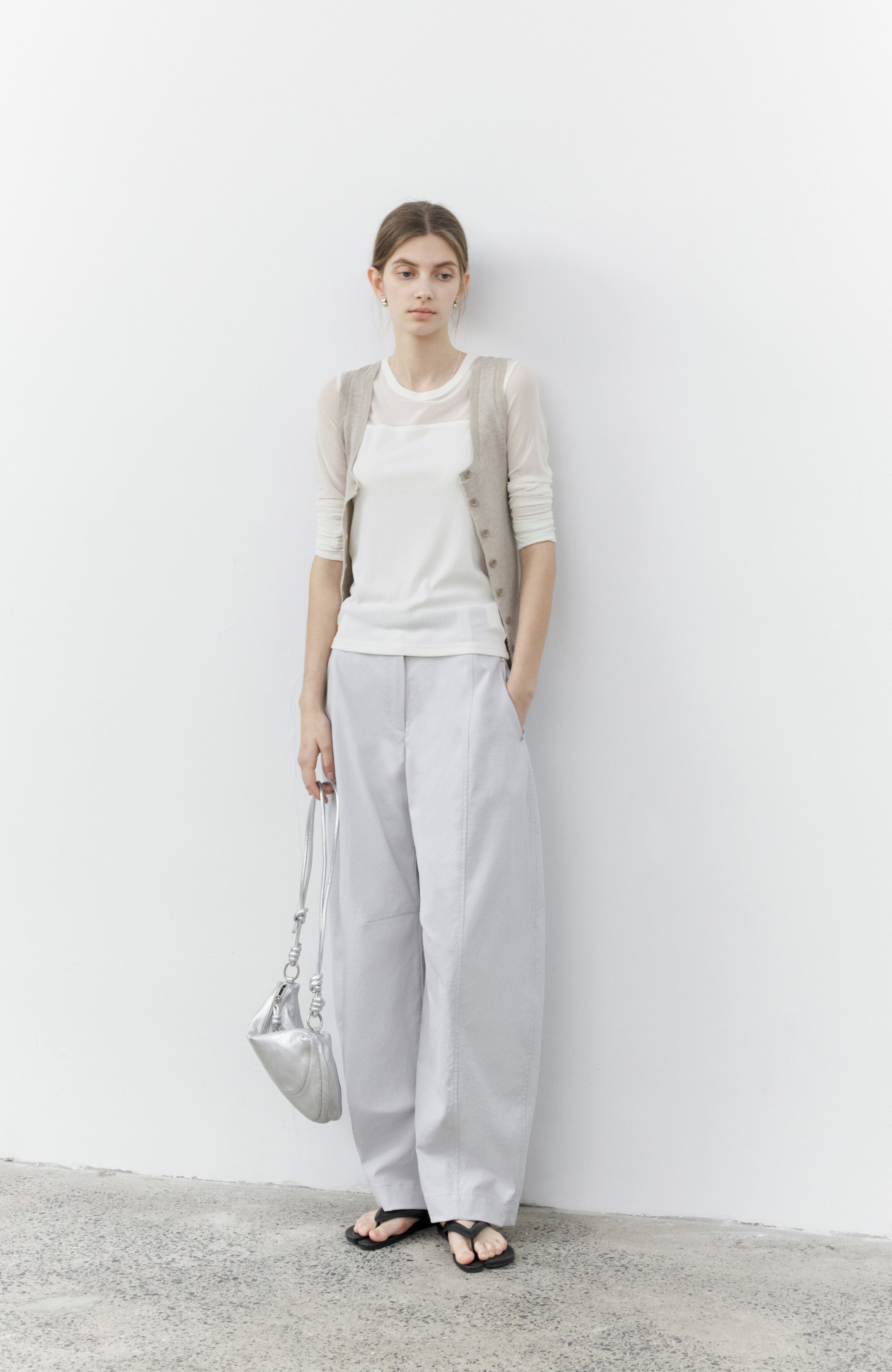 PART SHEER NATURAL TOP / 파트 시어 내츄럴 톱
