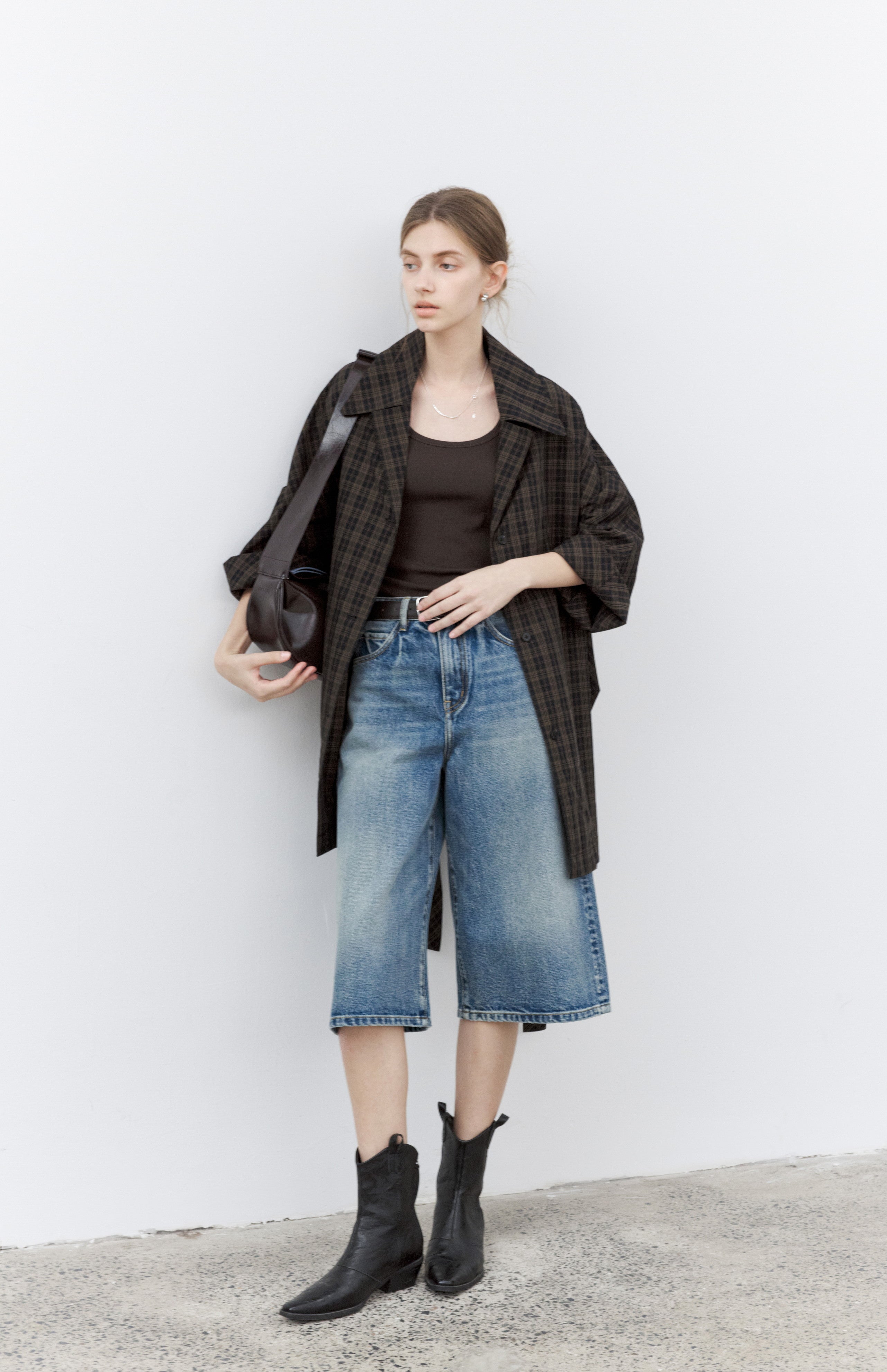 WIDE DENIM HALF PANTS / ワイドデニムハーフパンツ