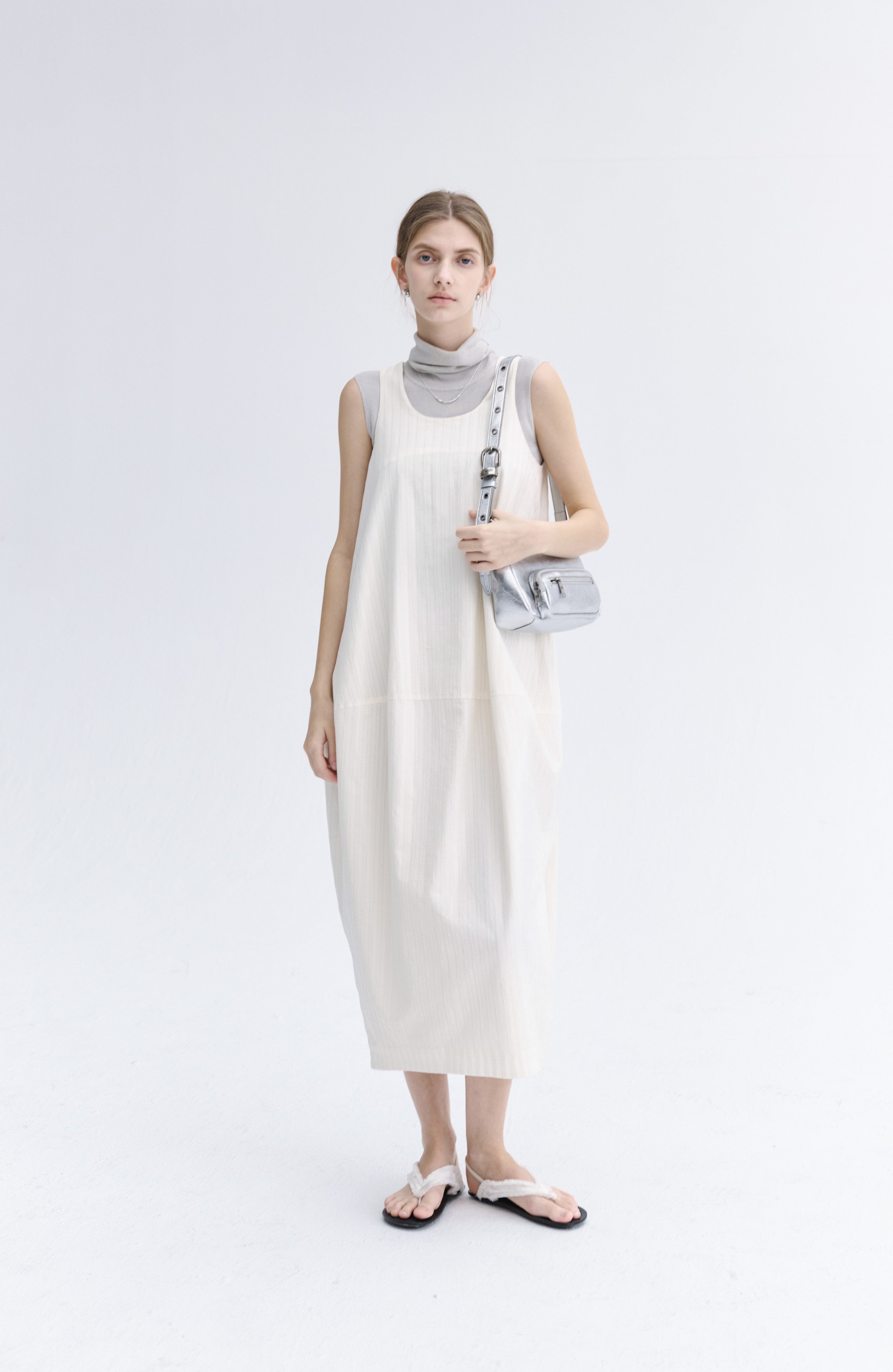 BACK SLIT BALLOON DRESS / 백 슬릿 풍선 원피스