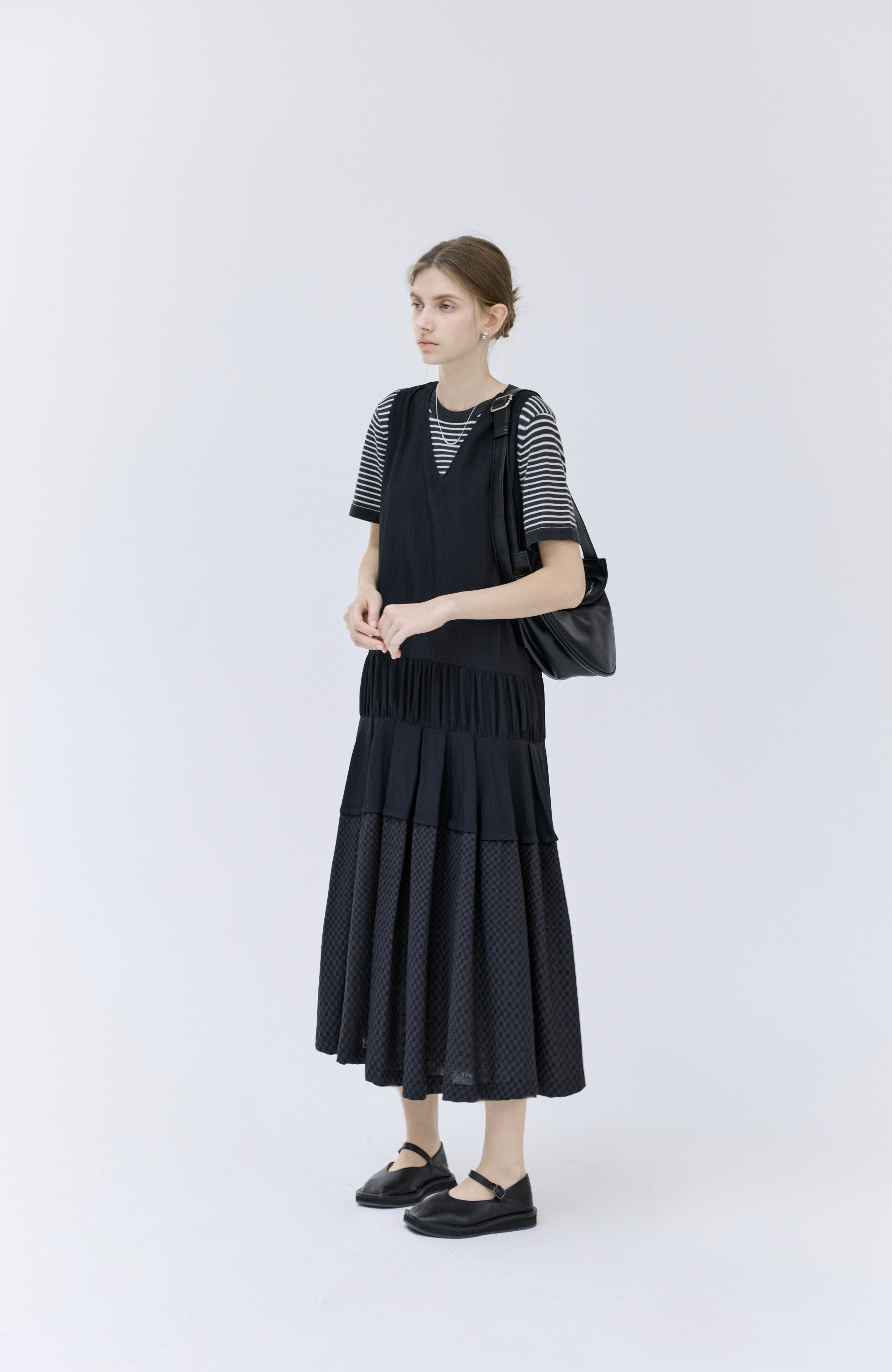 WAIST FIT STRIPE T-SHIRT