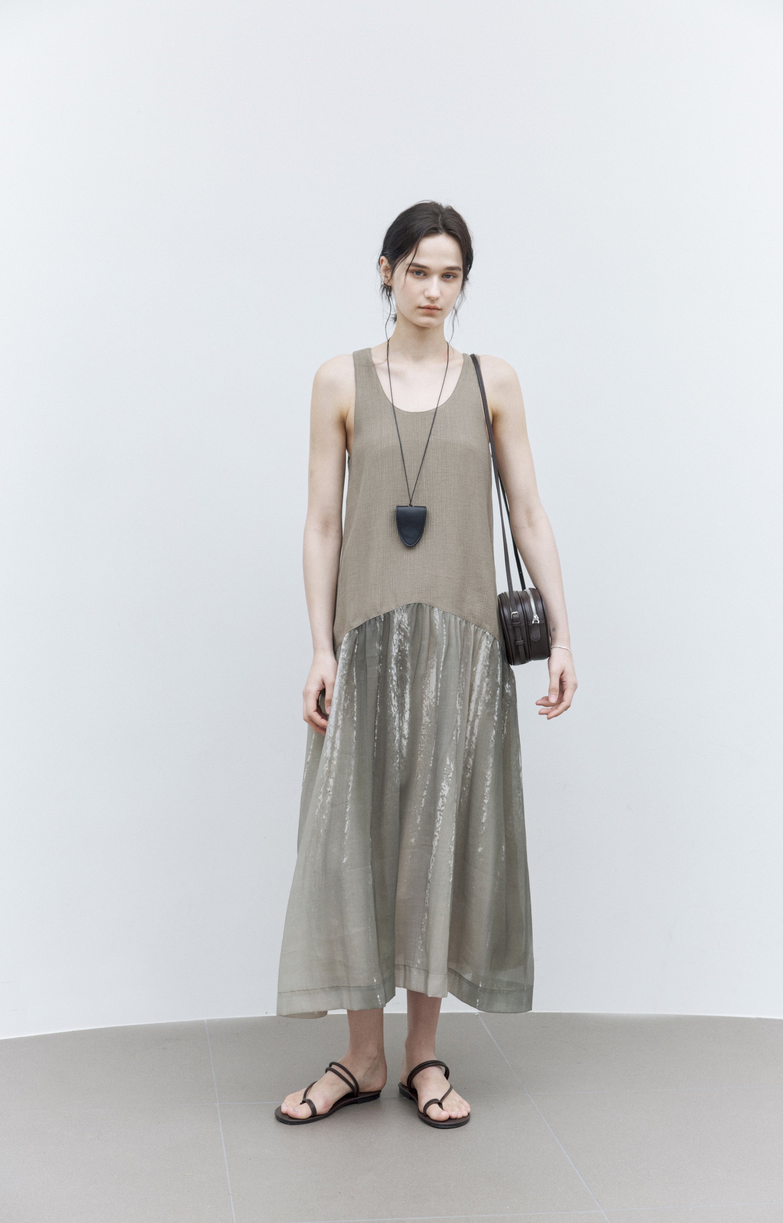 LIGHT SHADOW DOCKING DRESS