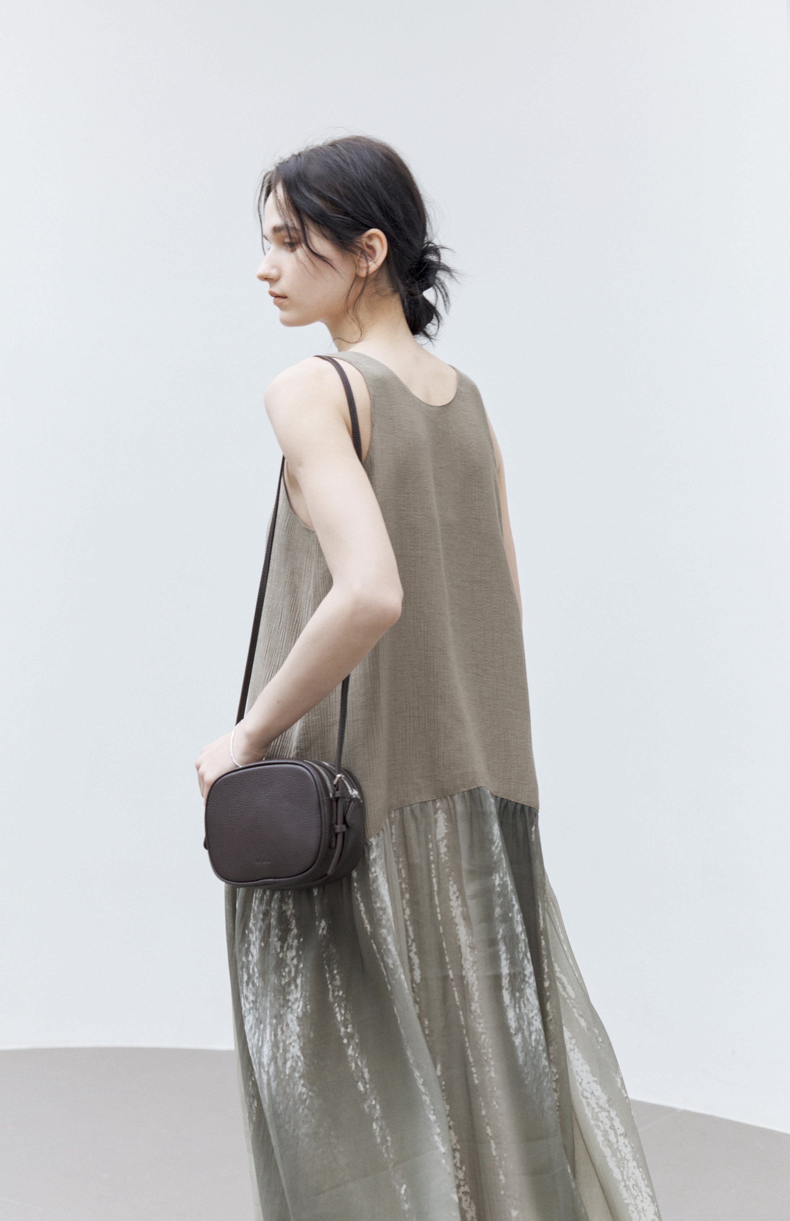 LIGHT SHADOW DOCKING DRESS