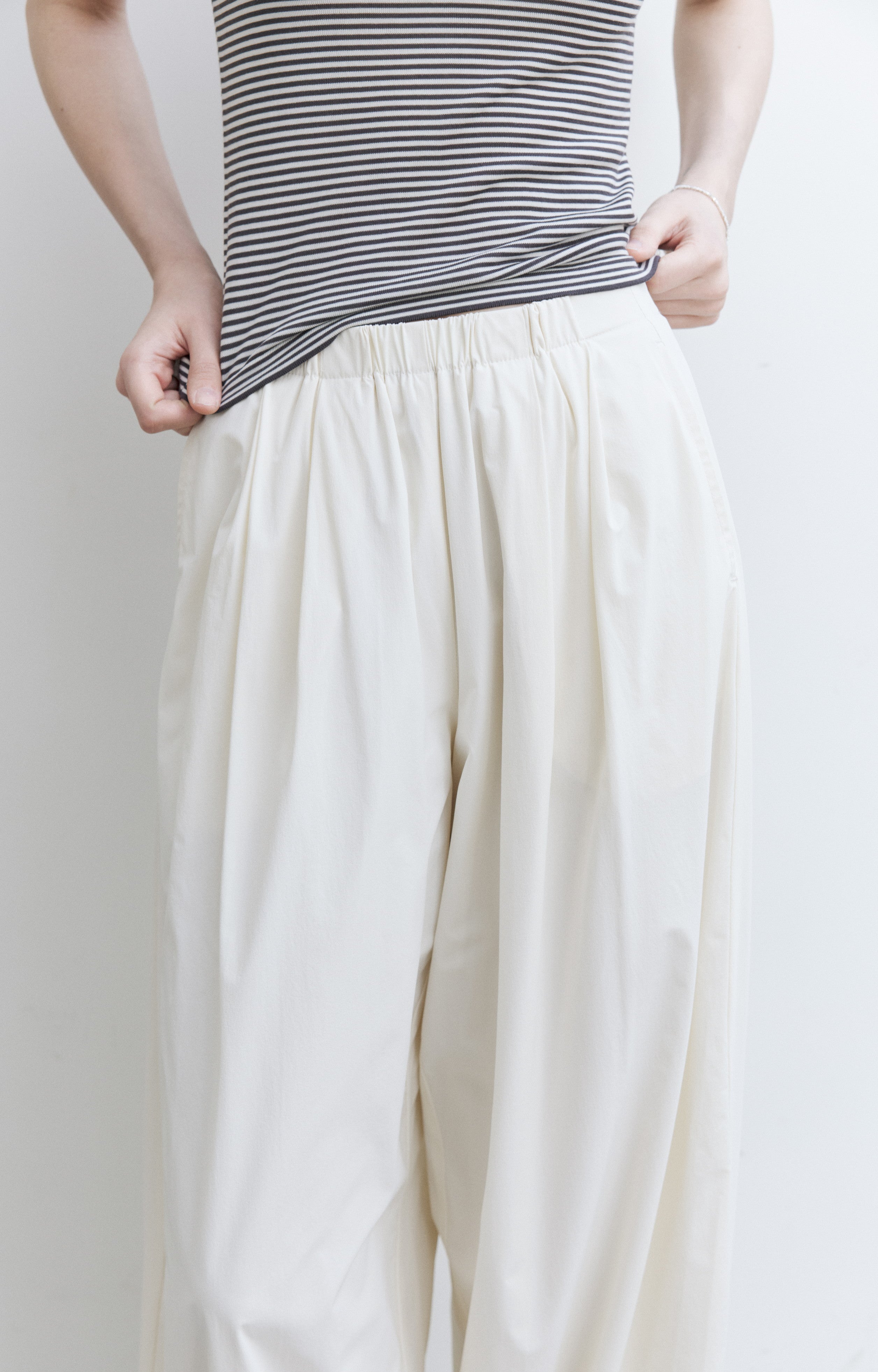 UV CUT SMOOTH SAROUEL PANTS/UV 컷 부드러운 사루엘 팬츠