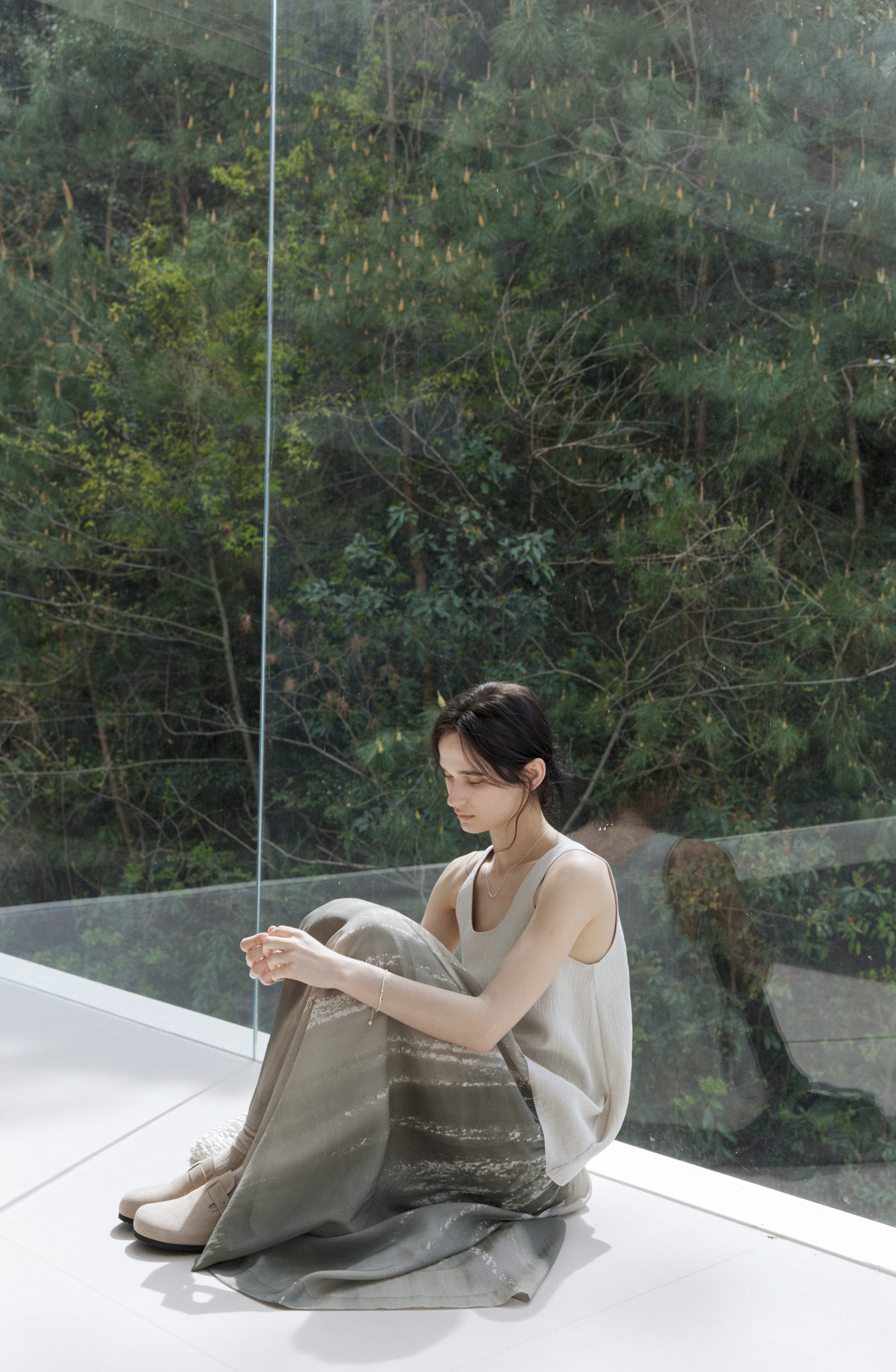 LIGHT SHADOW DOCKING DRESS