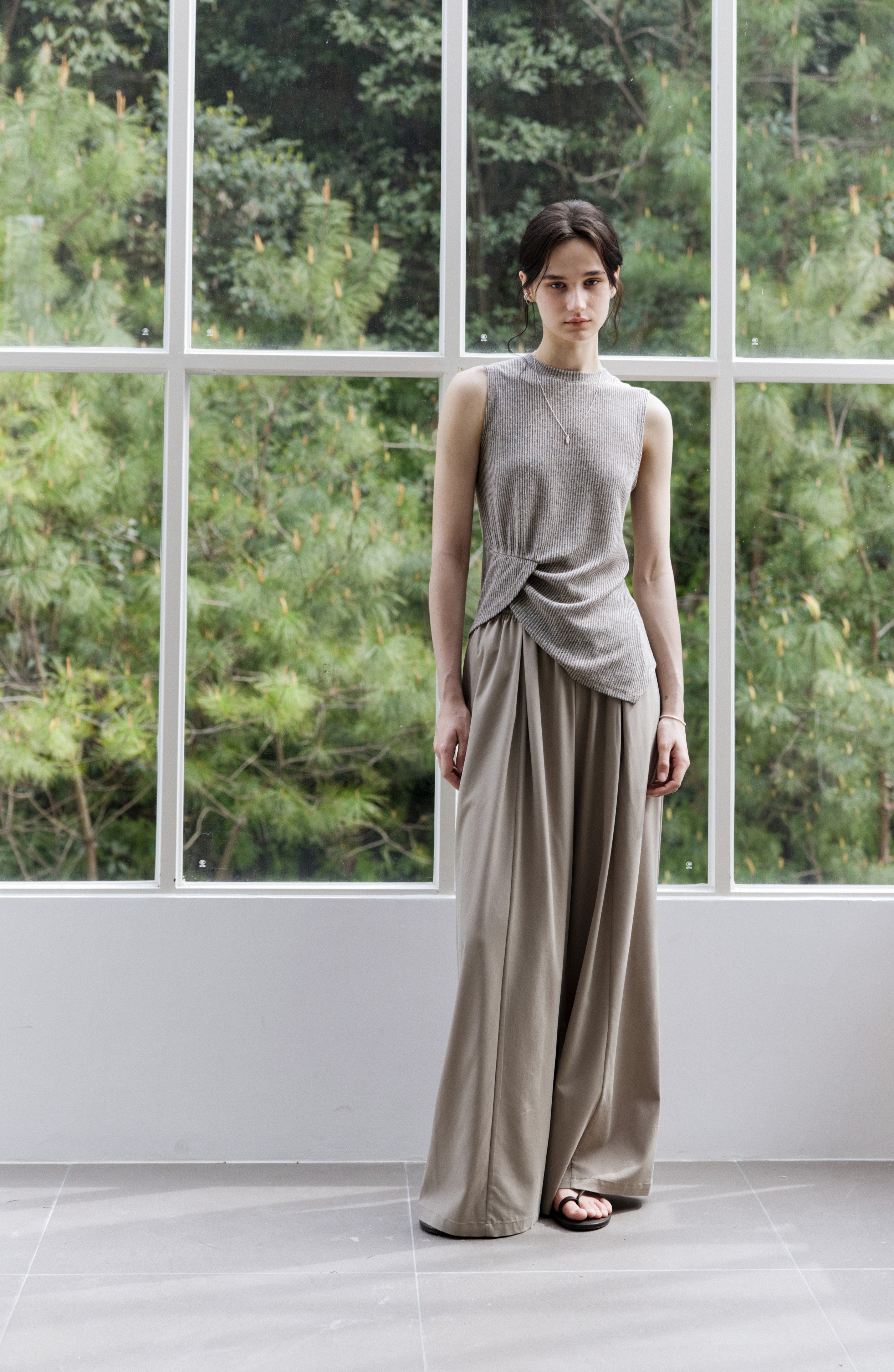 DRAPE TUCK WIDE PANTS / ドレープタックワイドパンツ