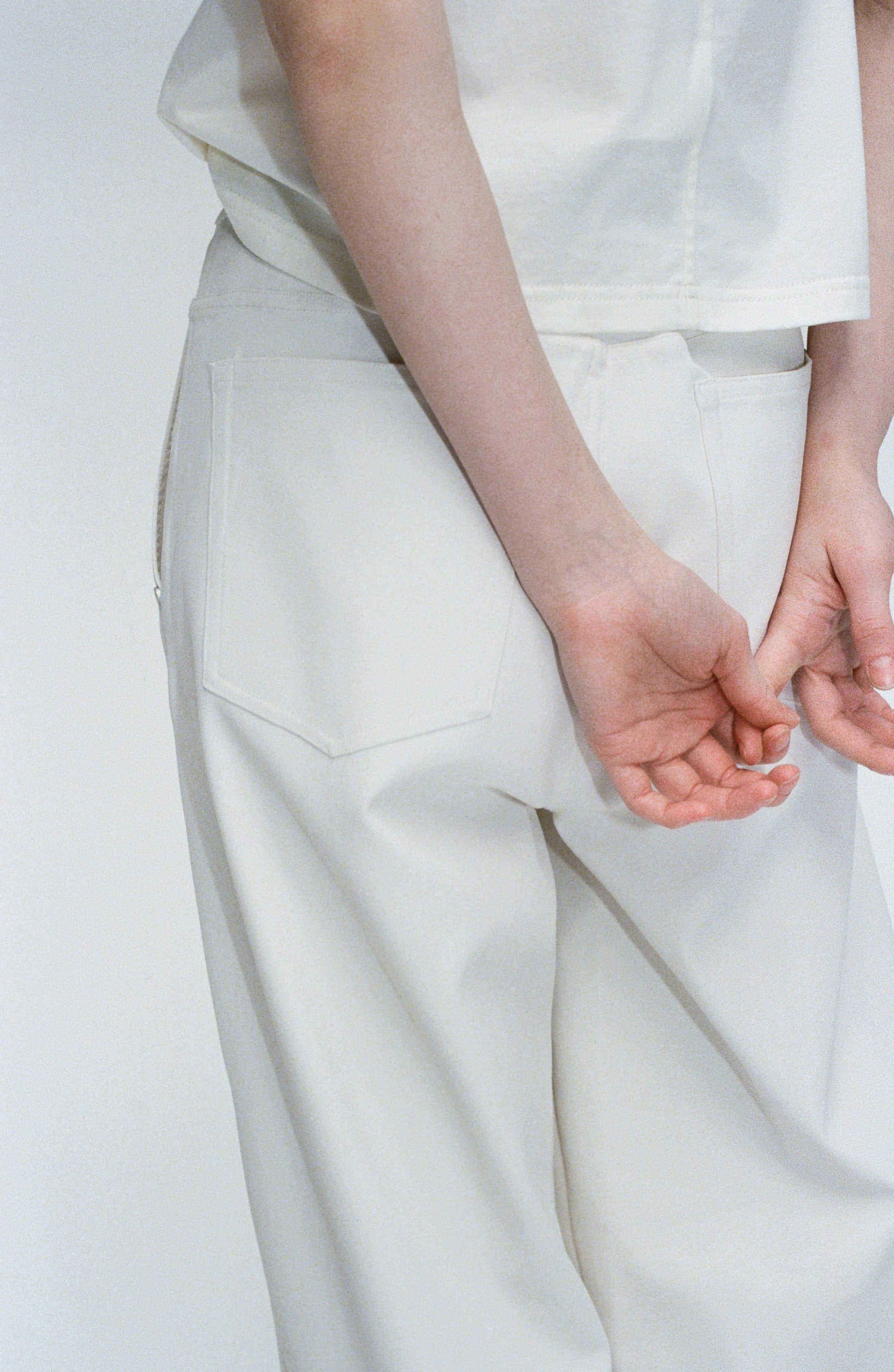 WHITE LOOSE SOFT PANTS