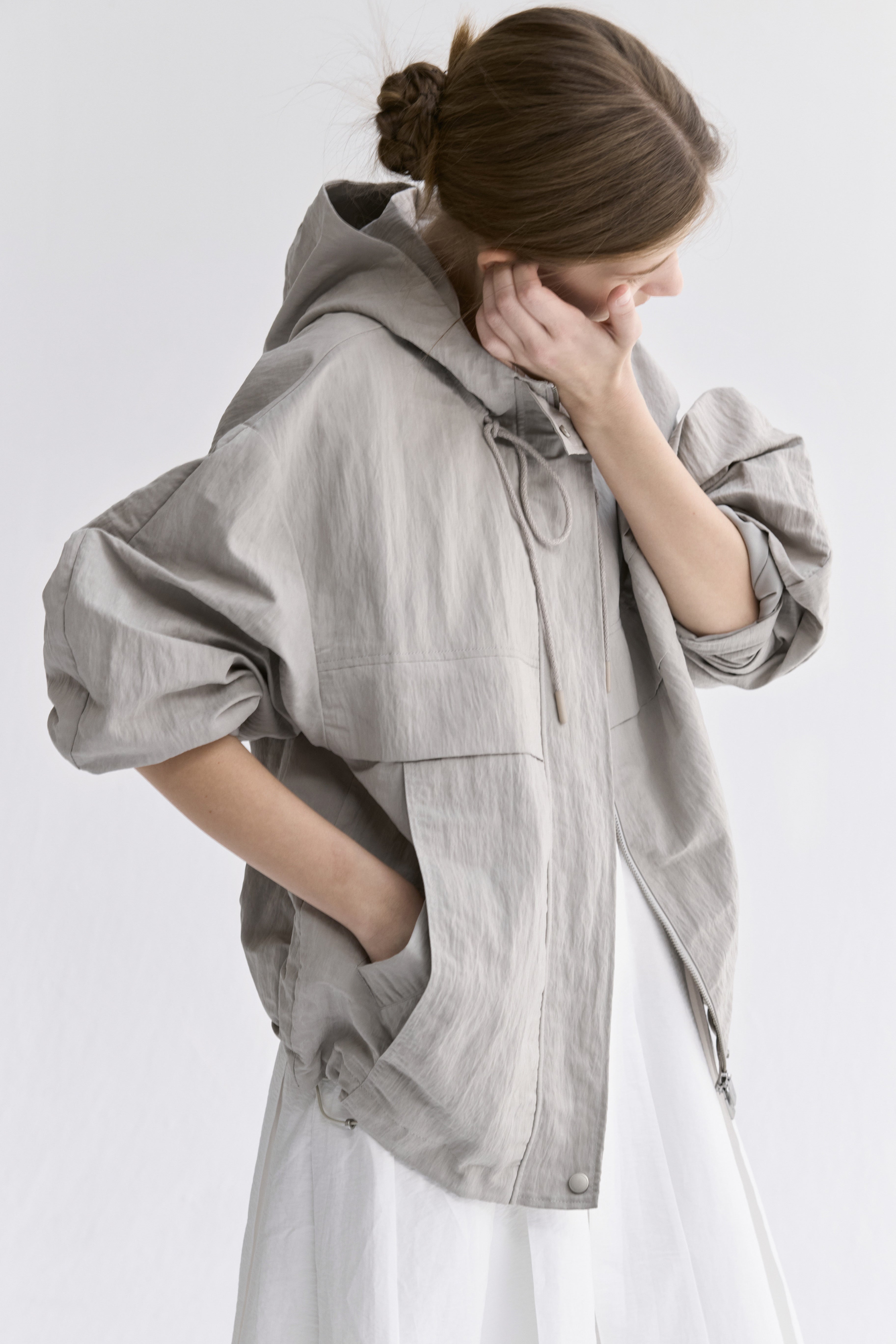 STRING HOOD WRINKLE BLOUSON / 스트링 푸드 링클 블루존