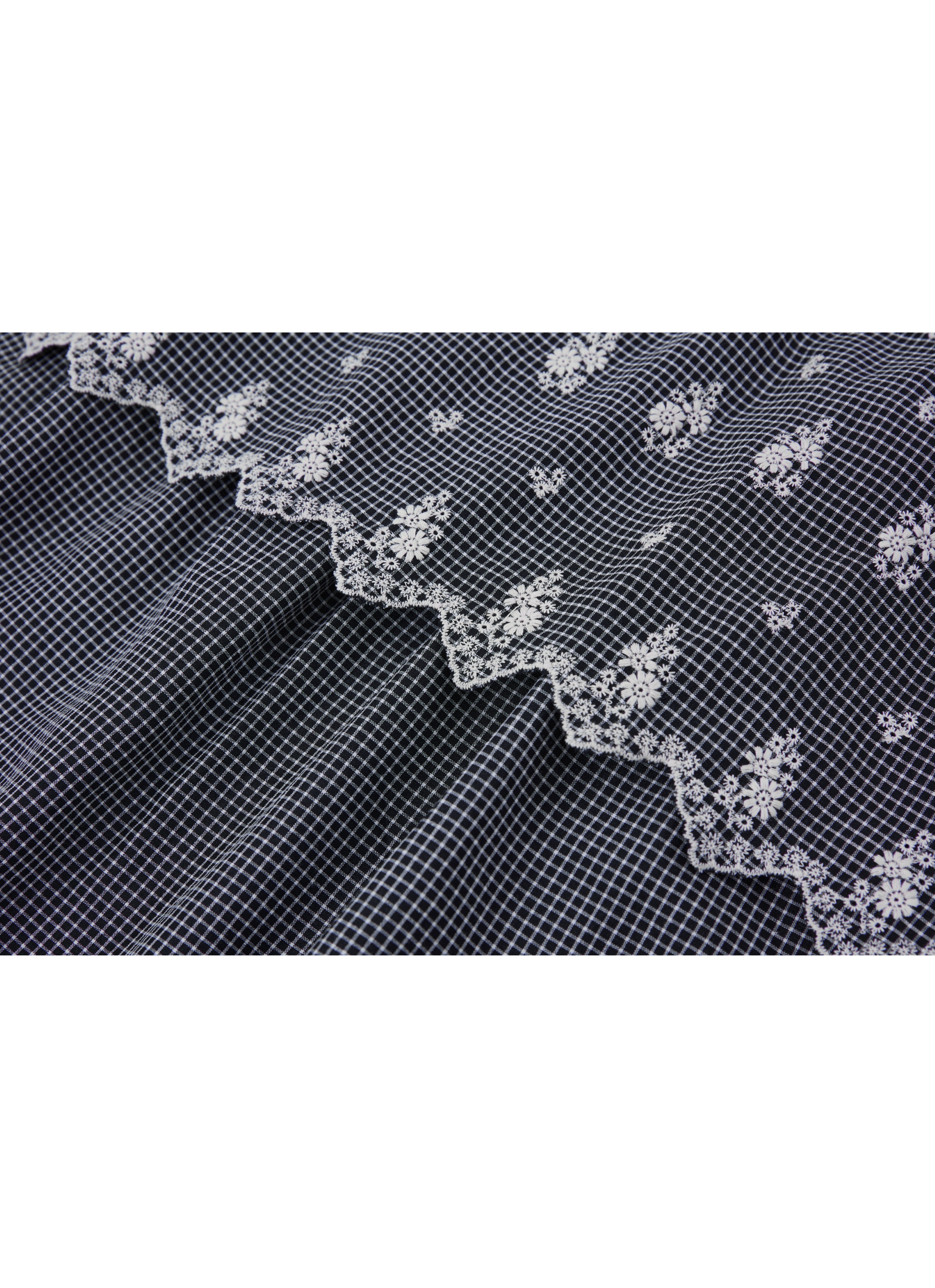 FLOWER STITCH CHECK DRESS