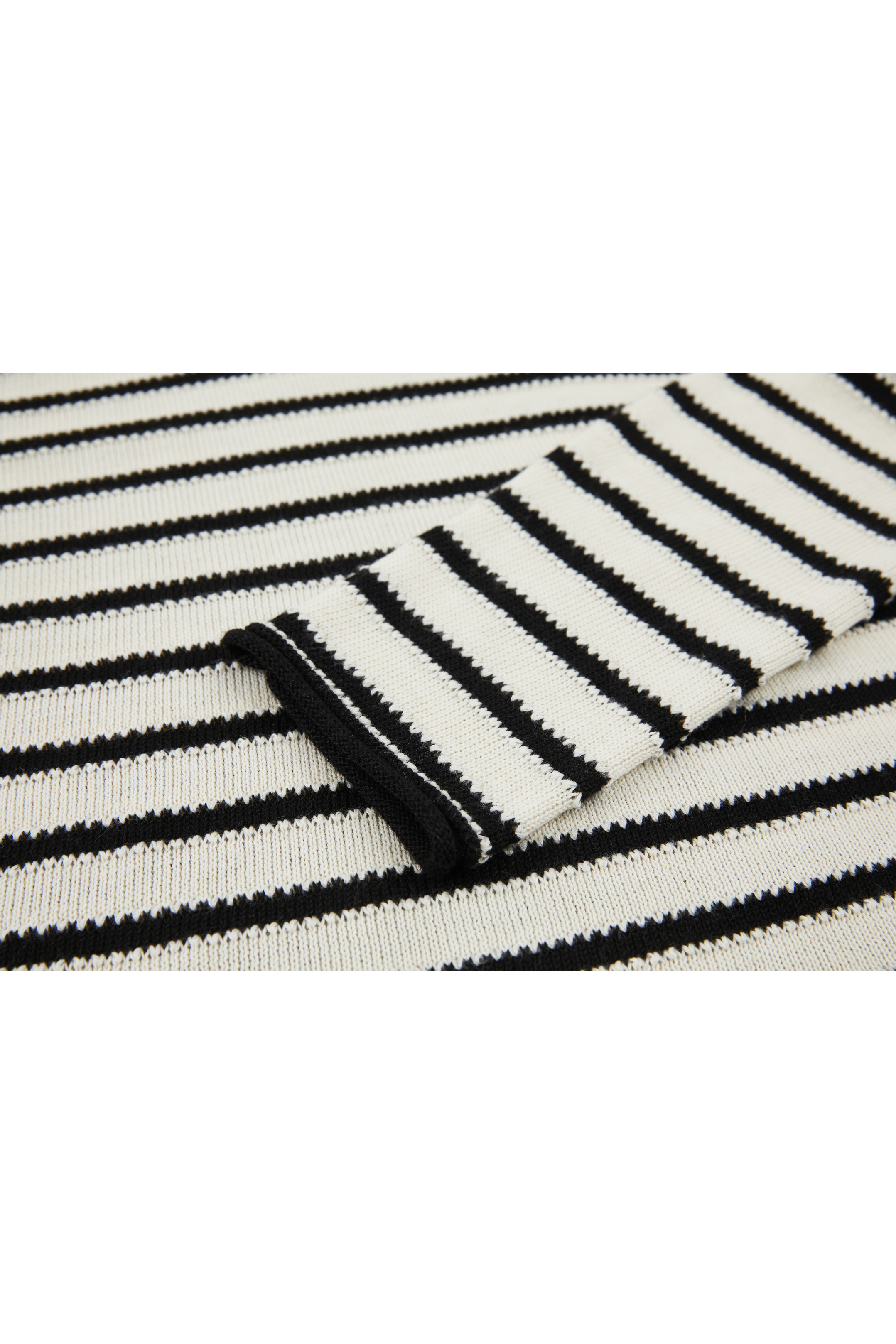FULL STRIPE LOOSE SWEATER