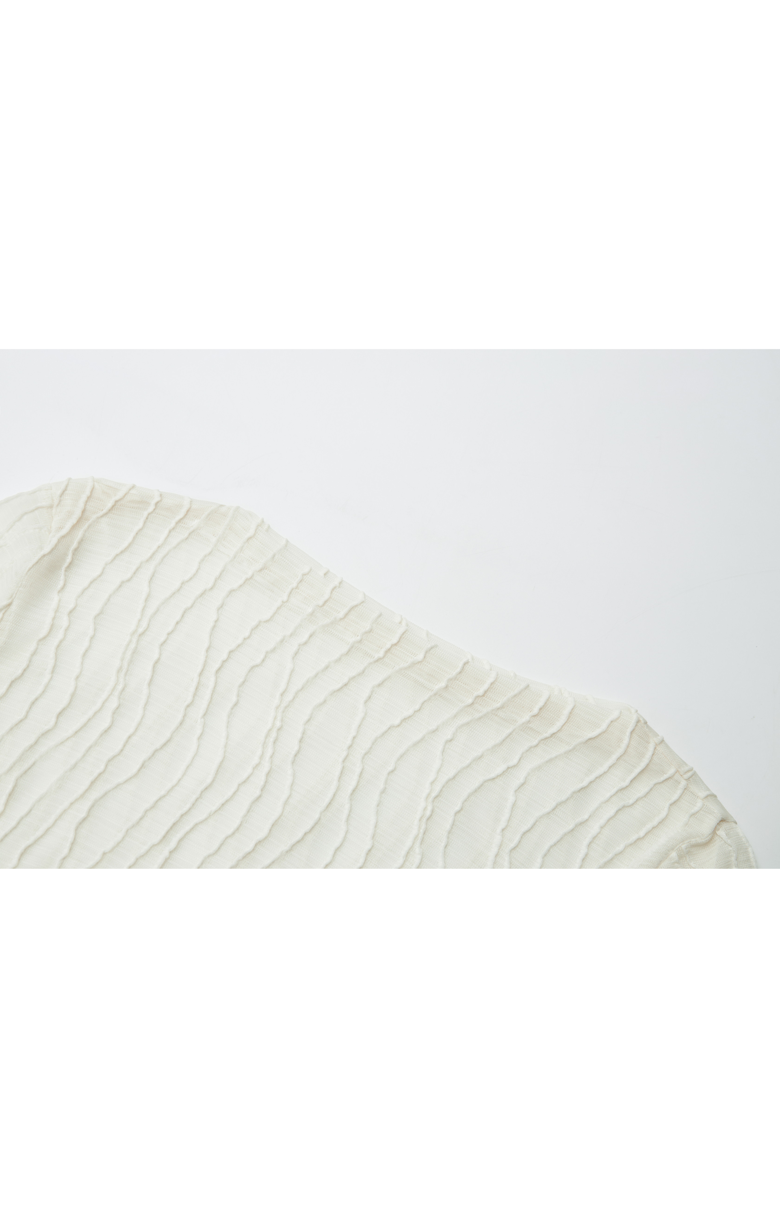 WAVE JACQUARD SHEER TOP / ウェーブジャカードシアートップ