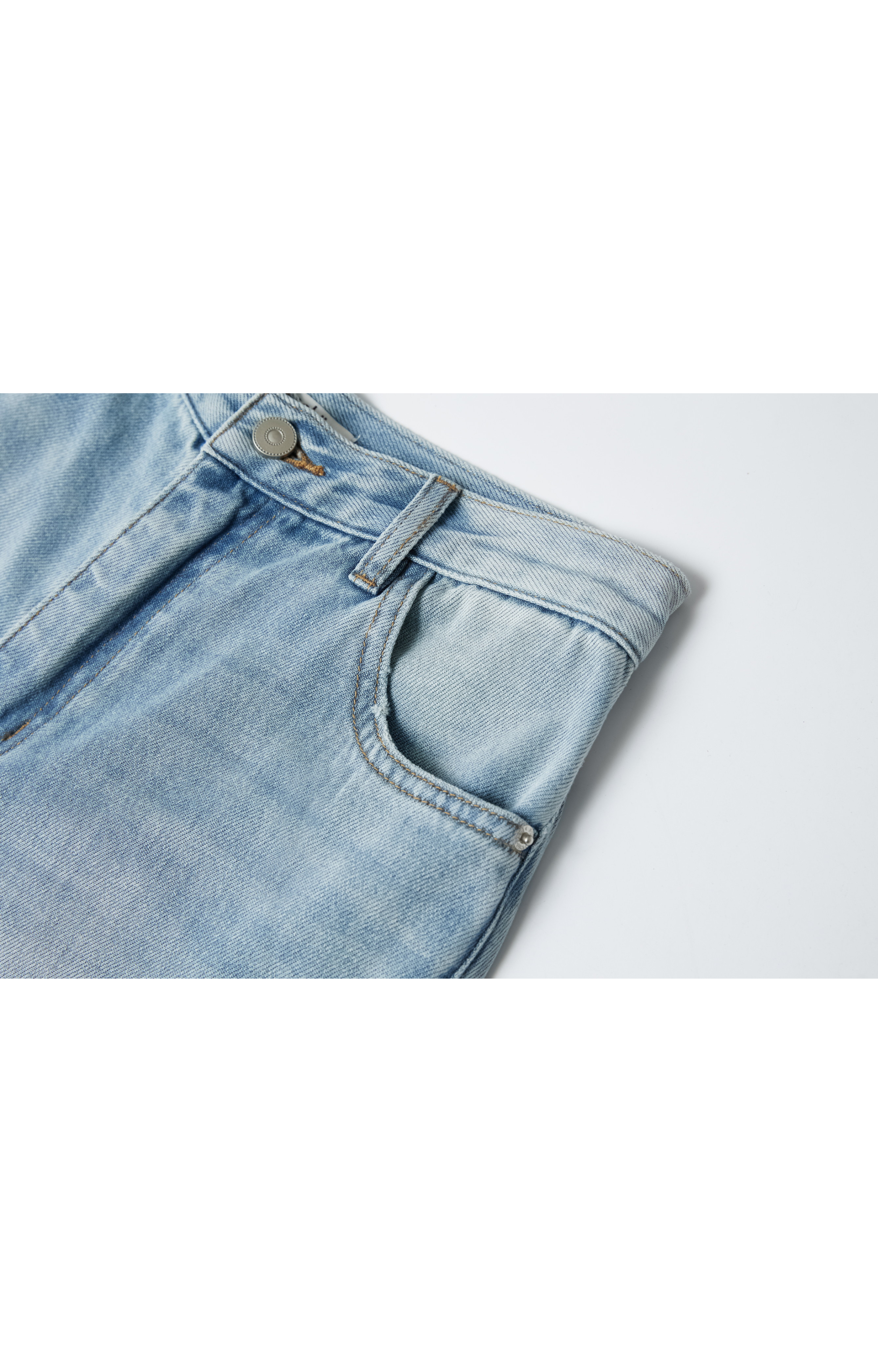 WASHED BLUE WIDE JEANS / 워시드 블루 와이드 청바지