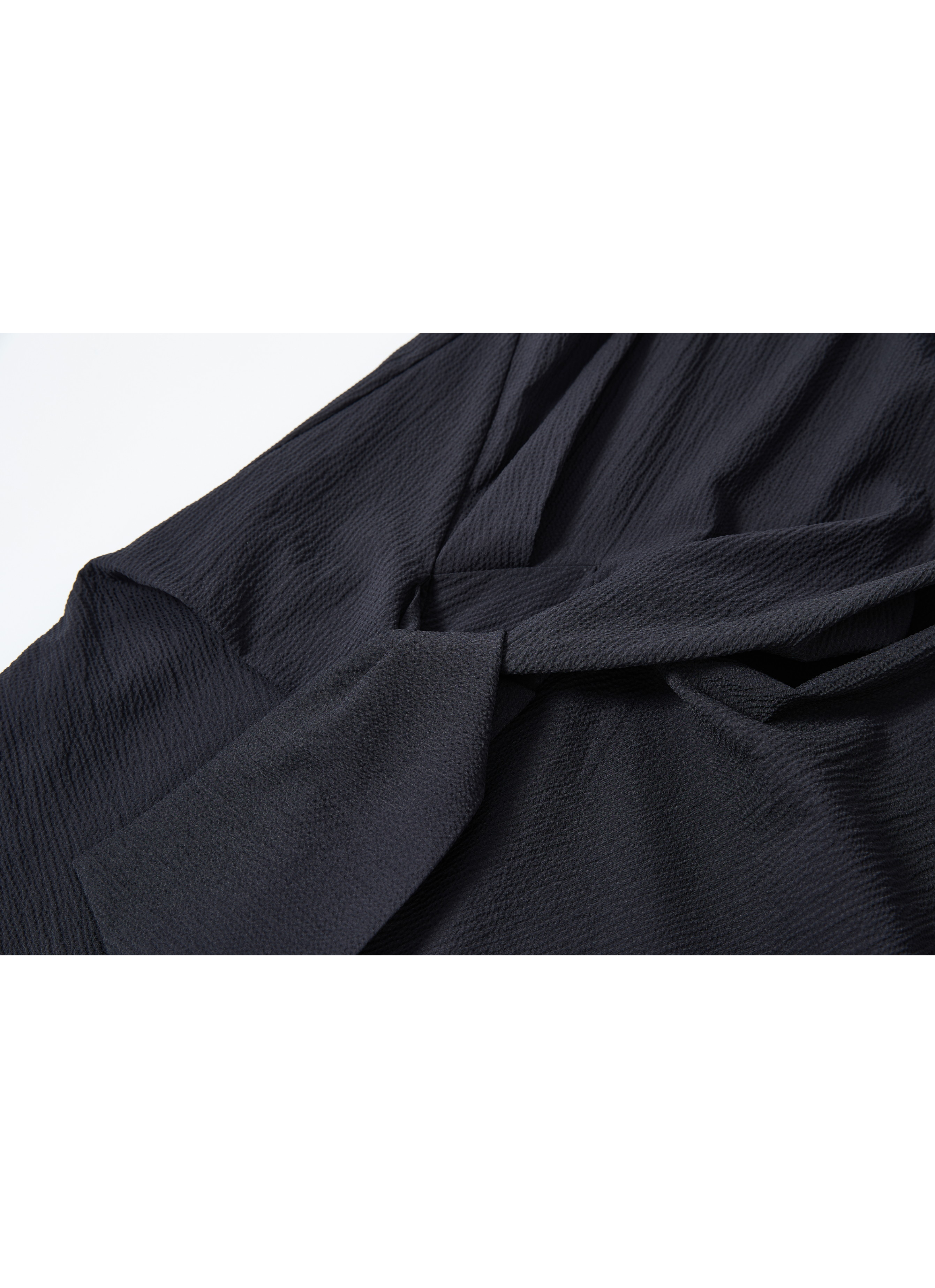 SEERSUCKER TWIST TOP