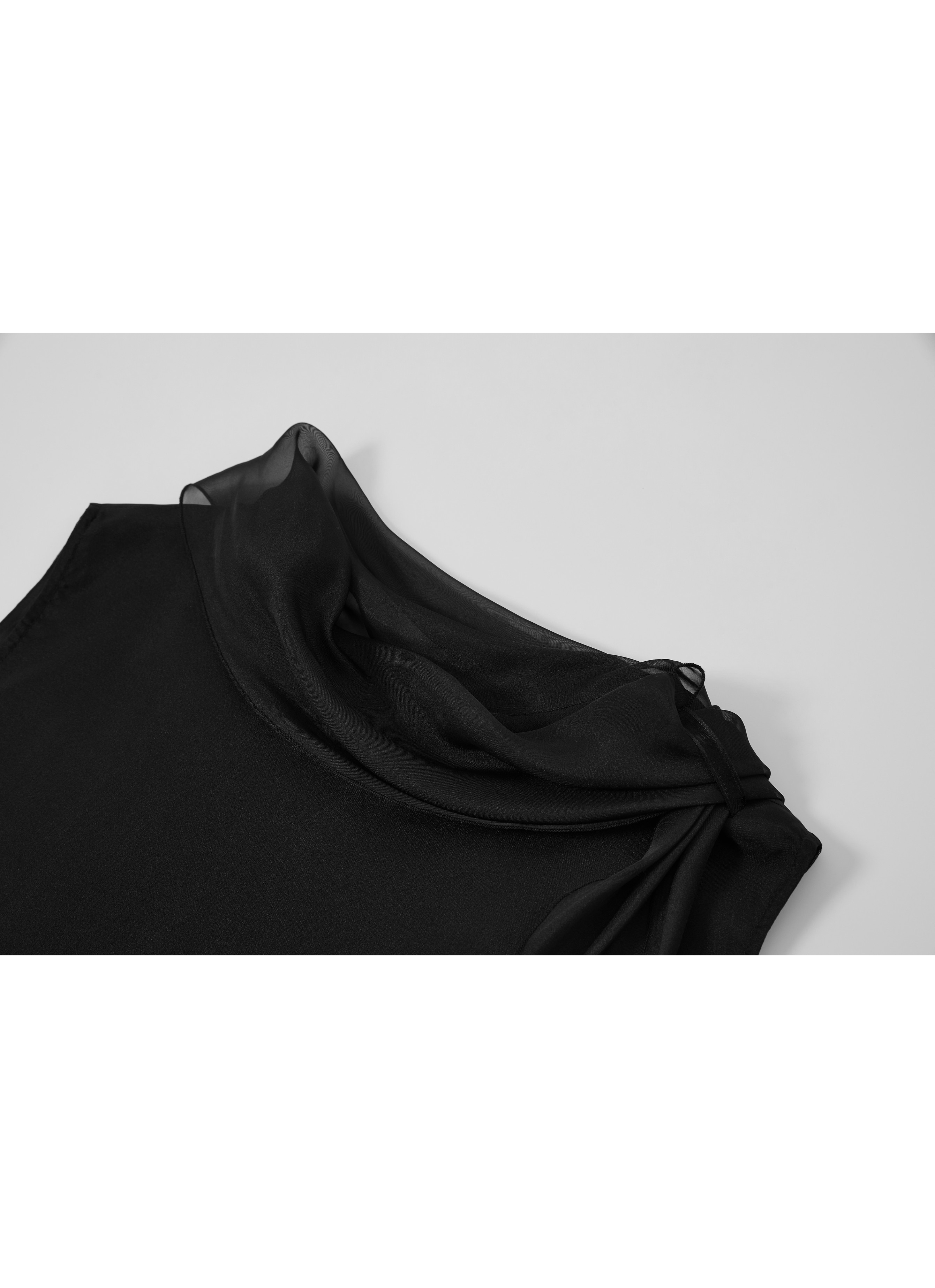 SHEER VEIL LAYERED BLOUSE