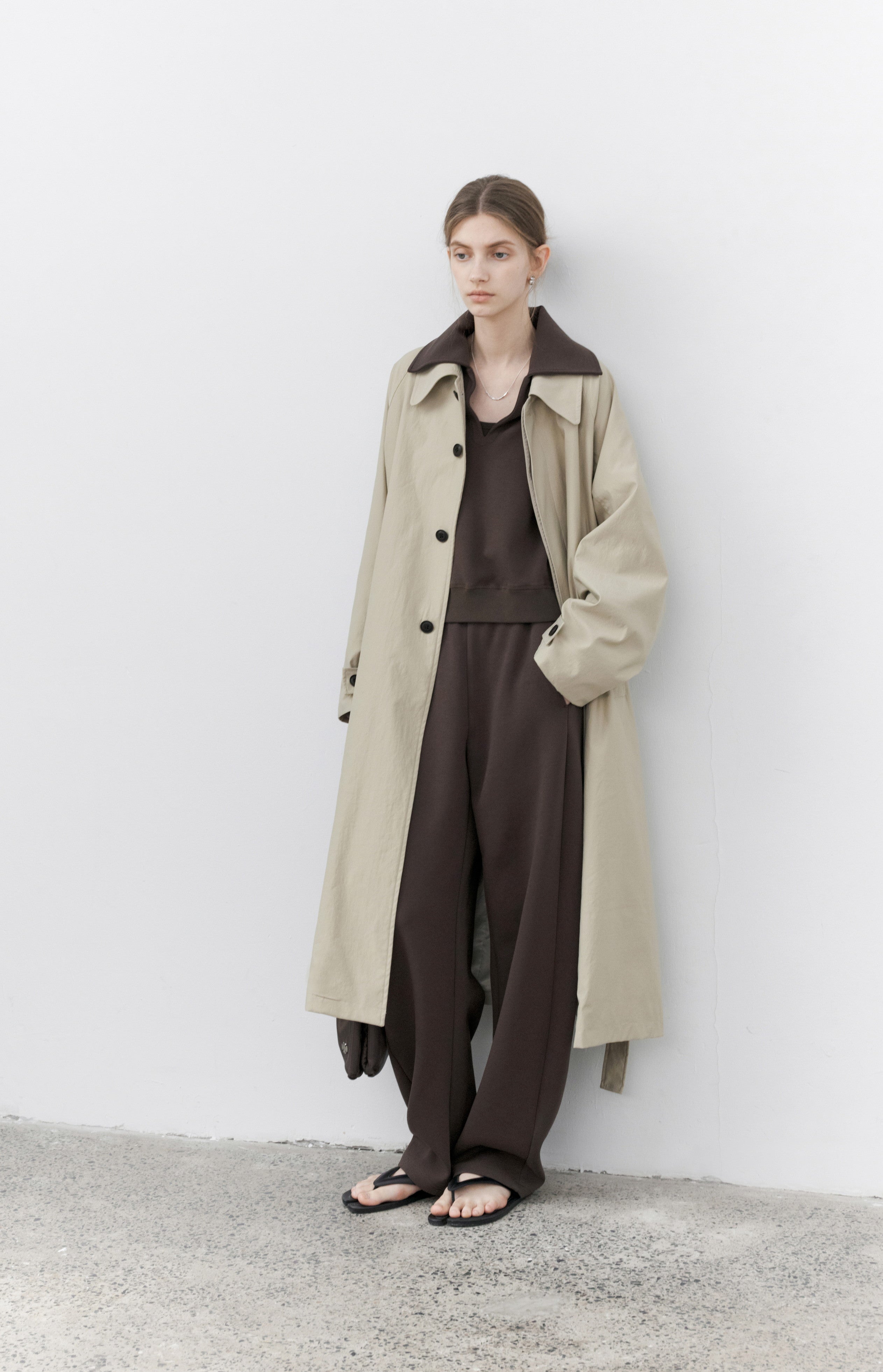 V-NECK LAPEL SWEATSHIRT/V 넥 래퍼 스웨트