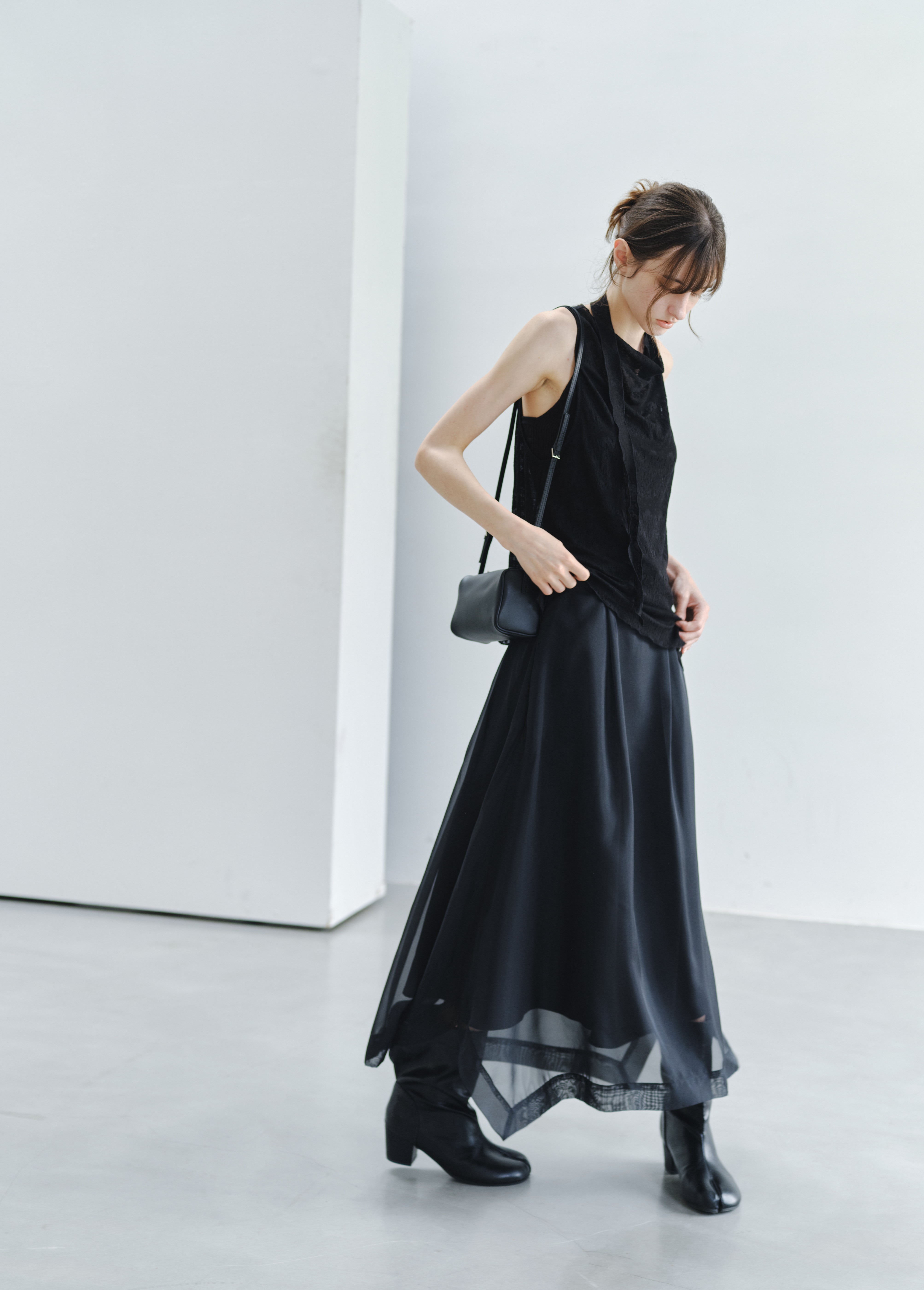 SHEER VEIL LAYERED SKIRT