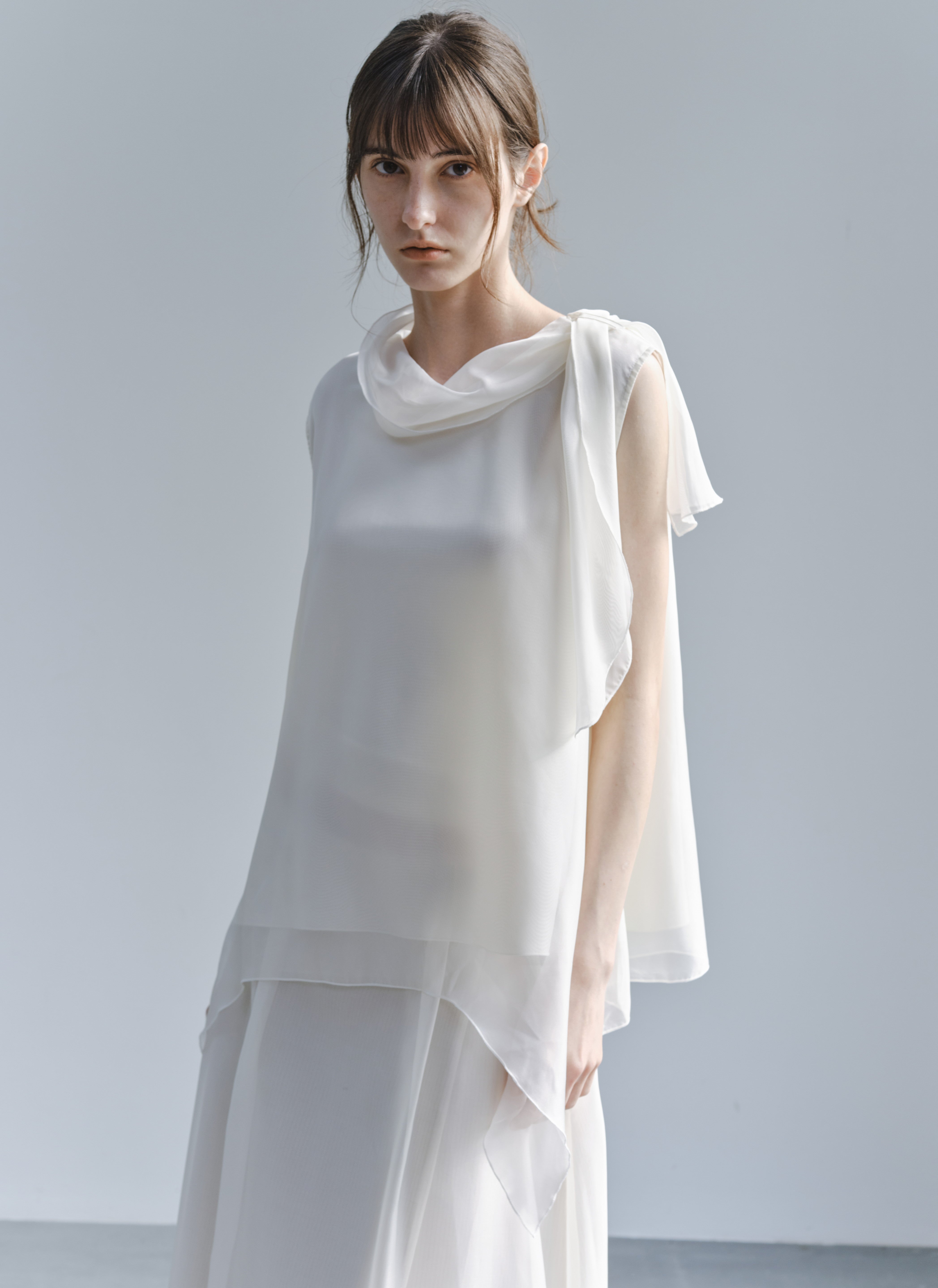 SHEER VEIL LAYERED BLOUSE