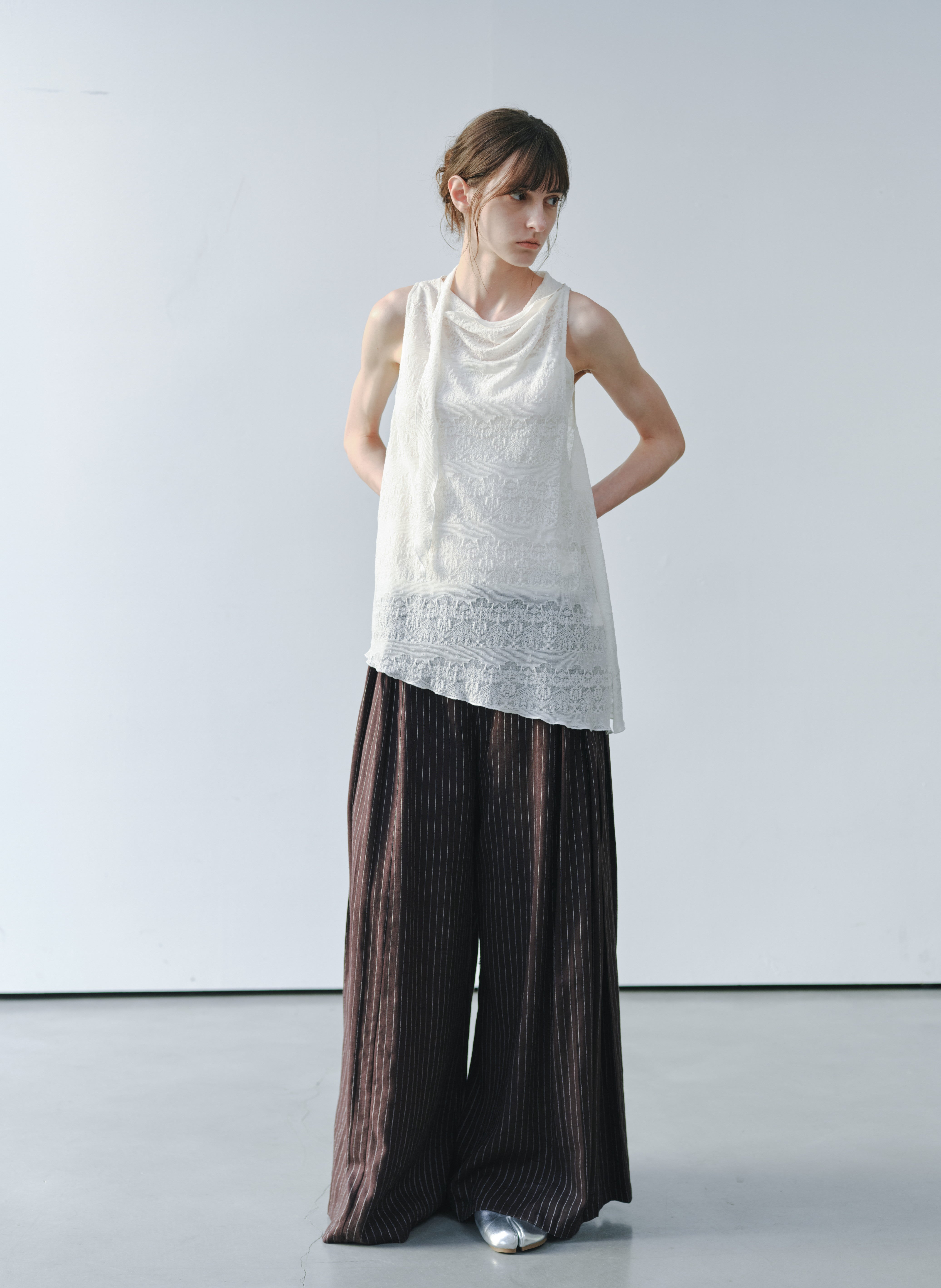 SHEER JACQUARD SOFT BLOUSE