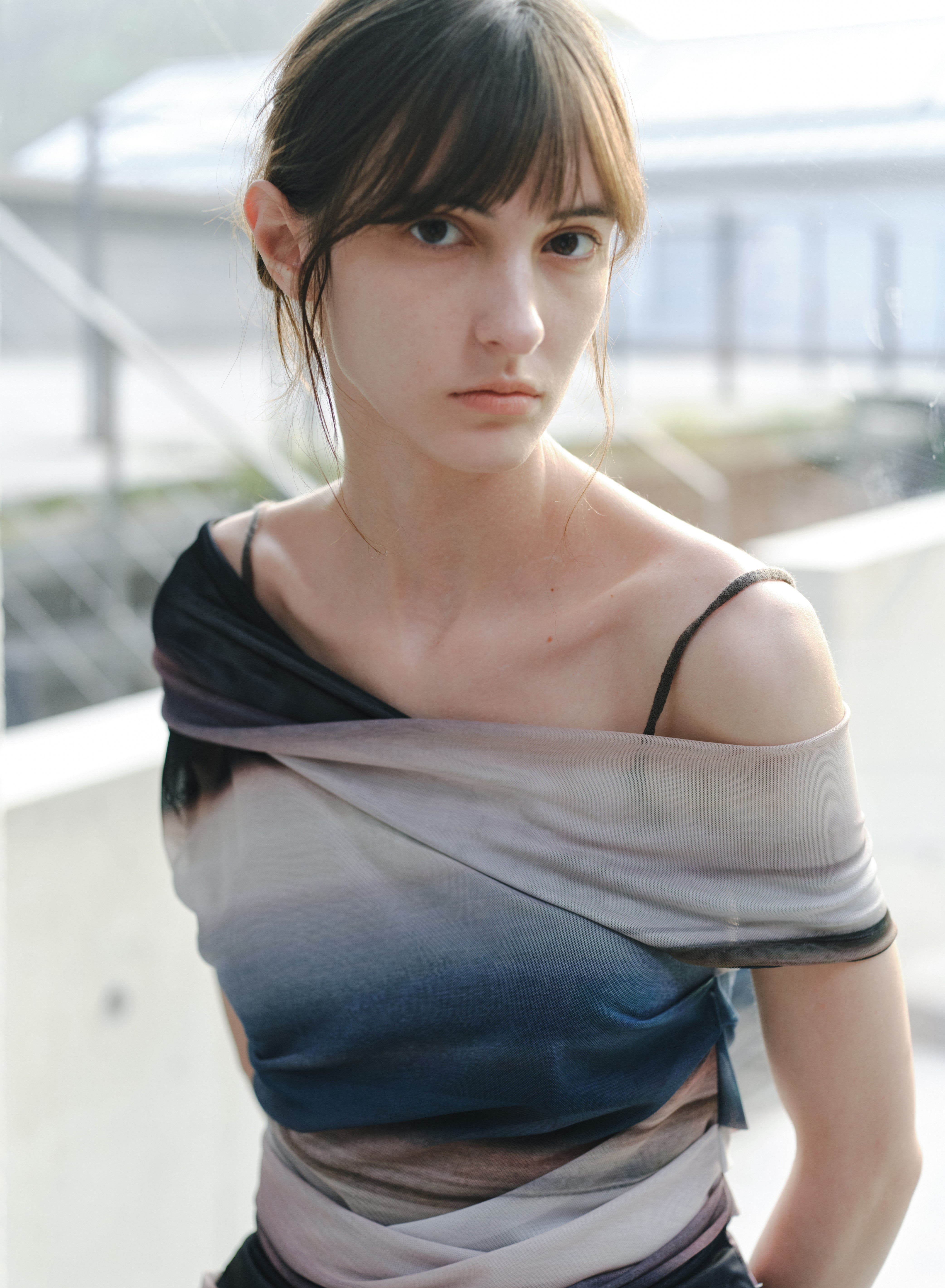 LIGHT SHADOW MESH TOP