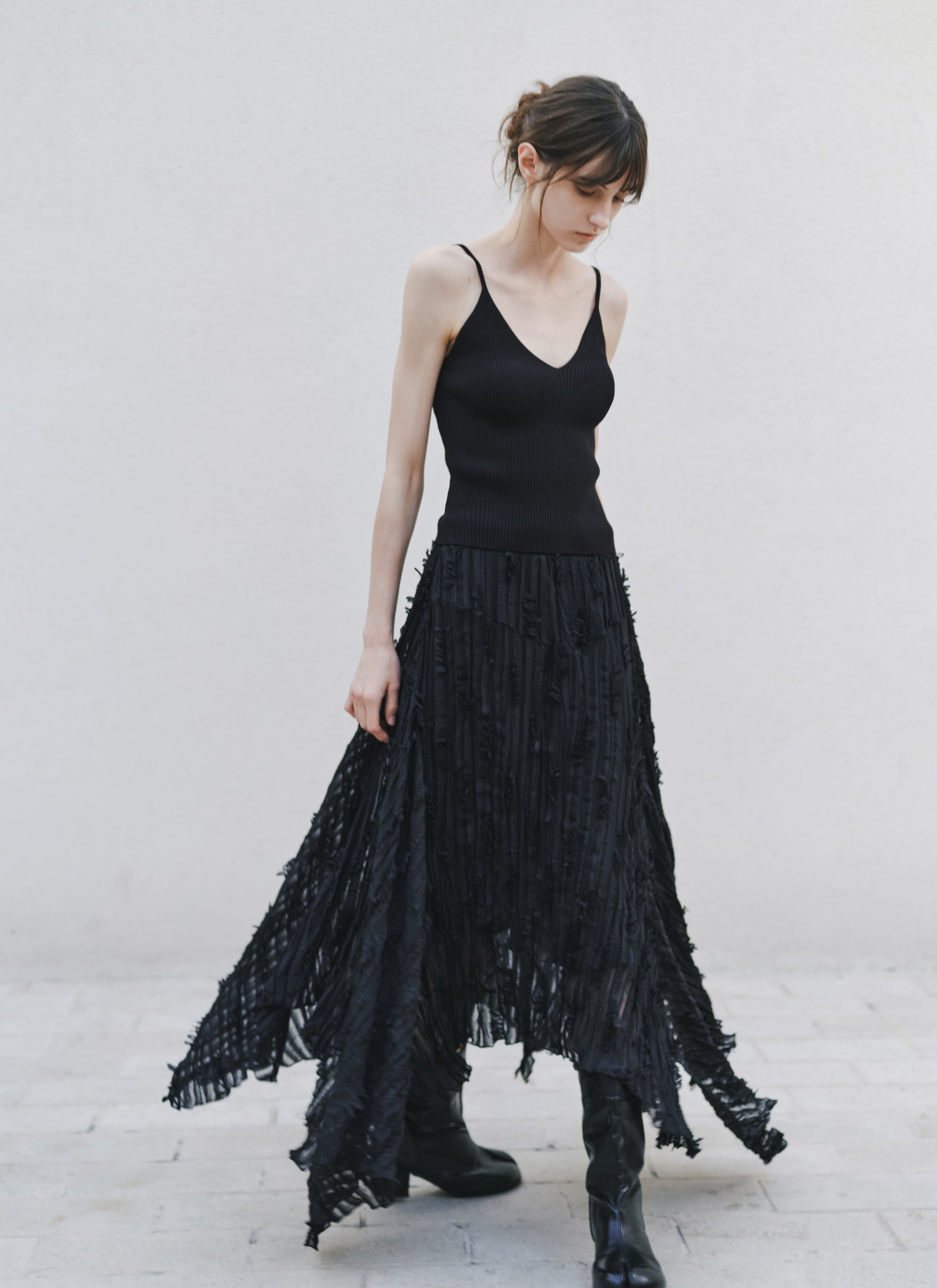 FEATHER TOUCH DESIGN SKIRT